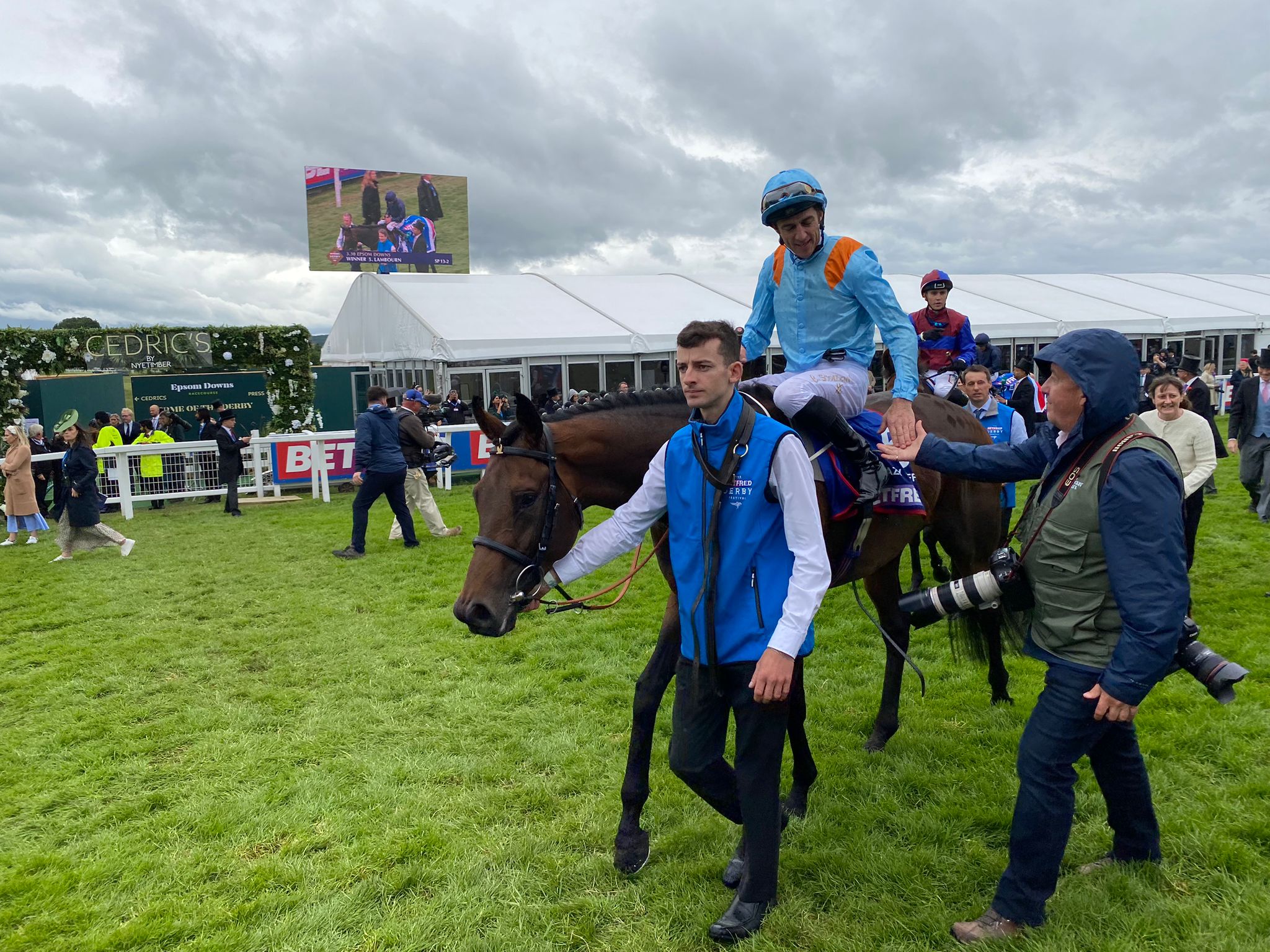 2025-06-07170219-42f2dcf9-4f3e-4911-8221-15ede1bb2795