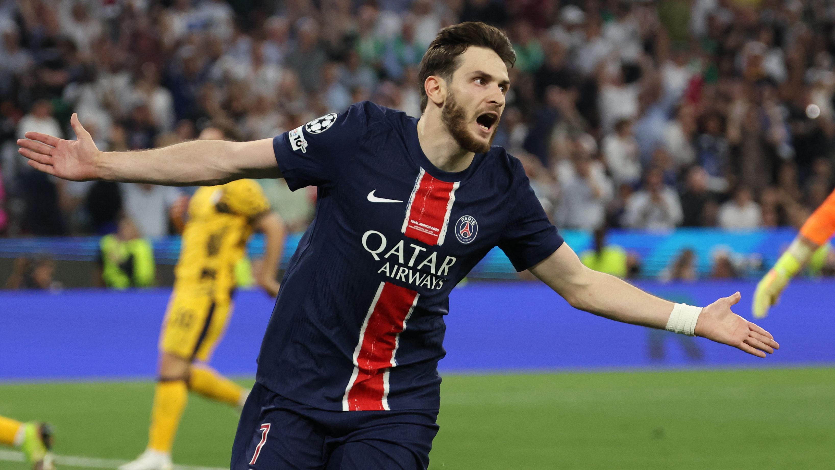 images-v3-getty-2217299043-crop-MM5DGMRXGI5DCOBUGE5G433XMU5DQMJ2GM2DE===-GettyImages-2217299043