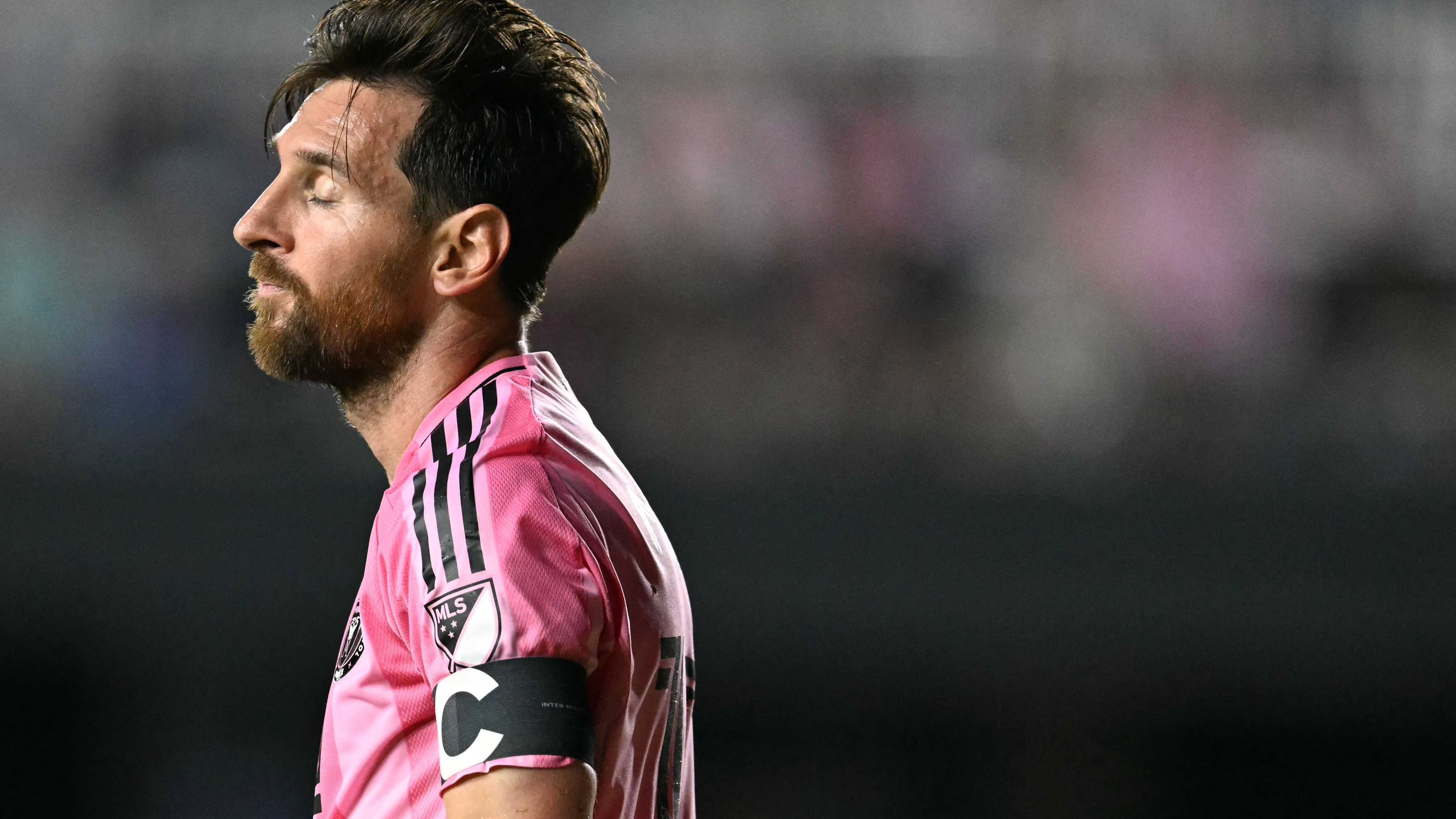 images-v3-getty-2215293562-crop-MM5DINZQGY5DENRUG45G433XMU5DAORSGQ2Q====-GettyImages-2215293562