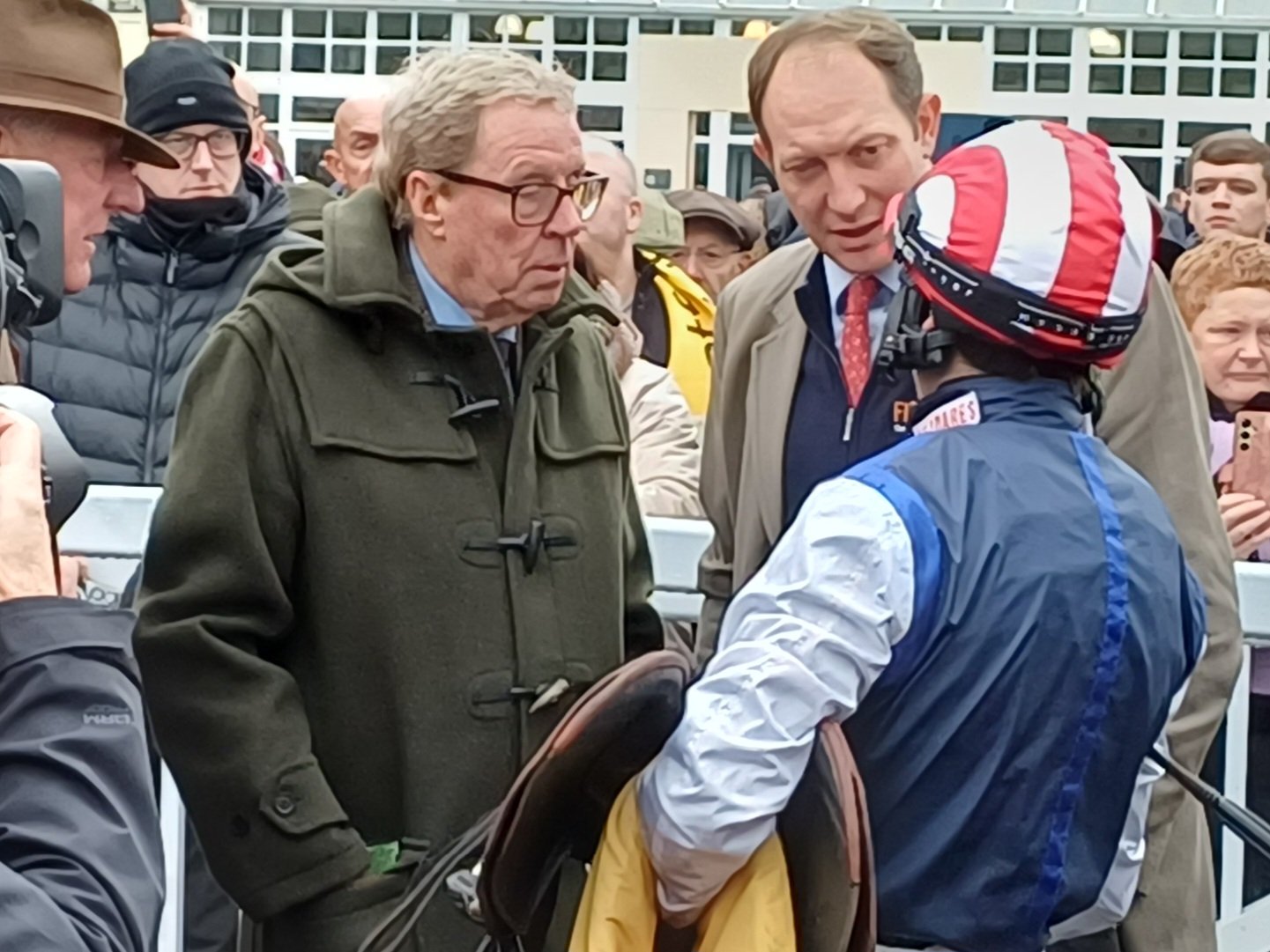 2025-11-22140757-5ad5c550-69d4-4df4-866a-22c0e2635aaa