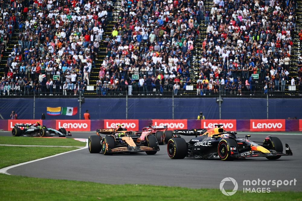 images-mgl-YKEDmBw0-s1000-max-verstappen-red-bull-racing