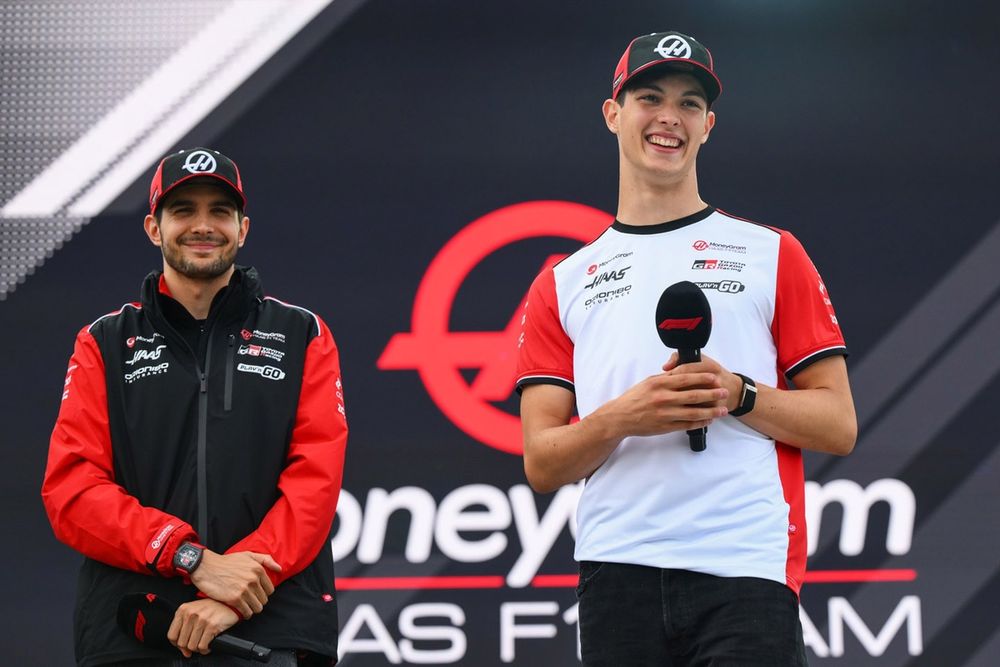 images-mgl-0oOywZa0-s1000-esteban-ocon-haas-f1-team-oliv