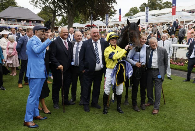 v2-image-production-5d9cd4cc6924b47a213b97aca41896bdY29udGVudHNlYXJjaGFwaSwxNzU4MTk2MjQx-2.81318011