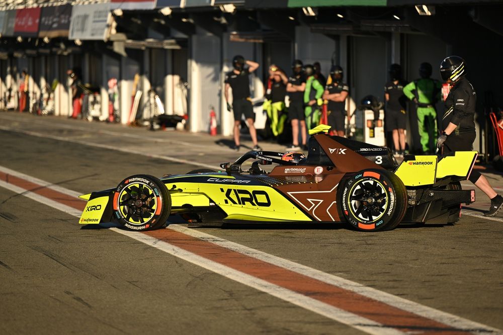 images-mgl-6x7ZL7RY-s1000-josep-maria-marti-cupra-kiro