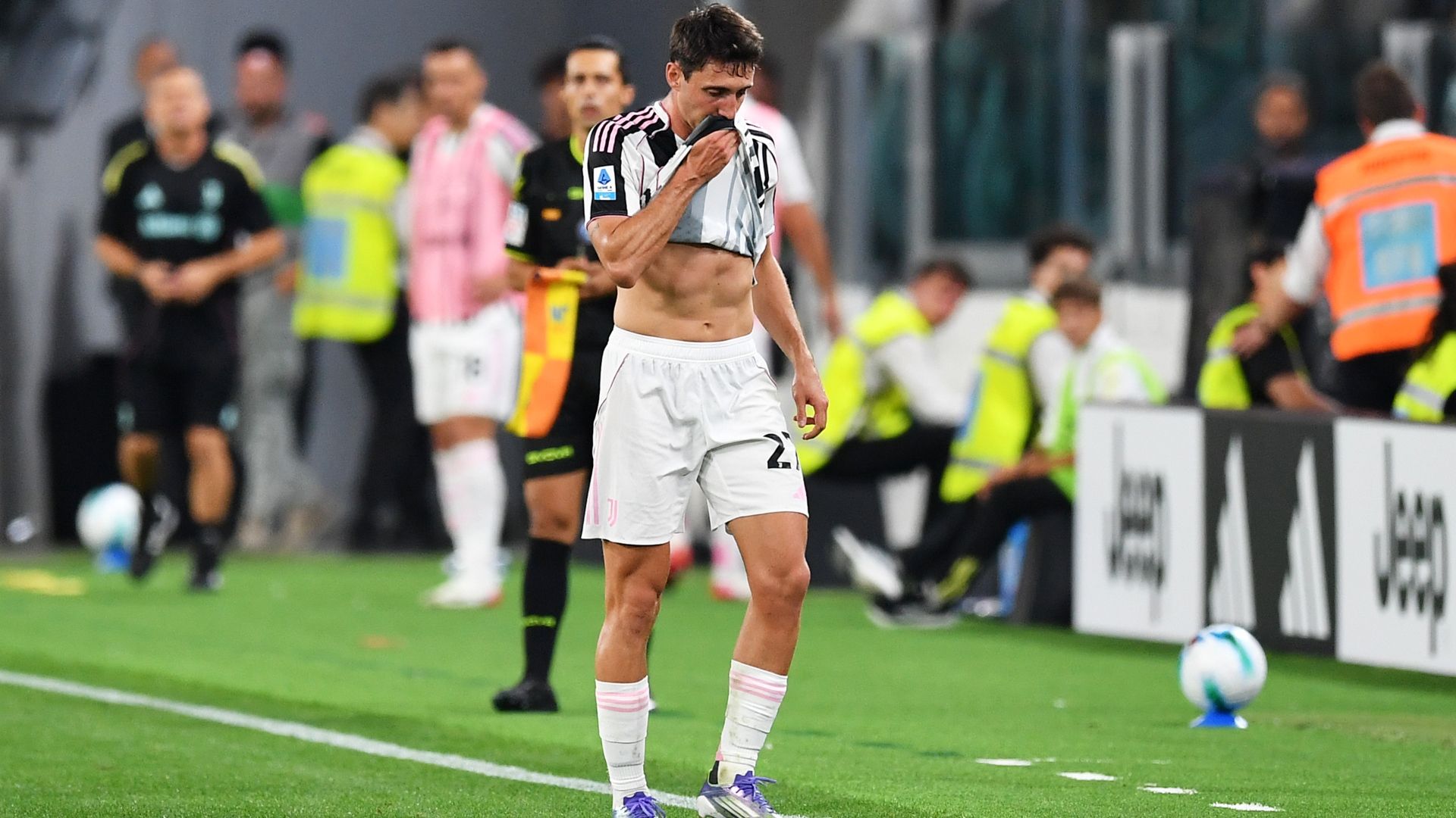 images-v3-bltada8154e9eed5cf6-Cambiaso%20Juventus