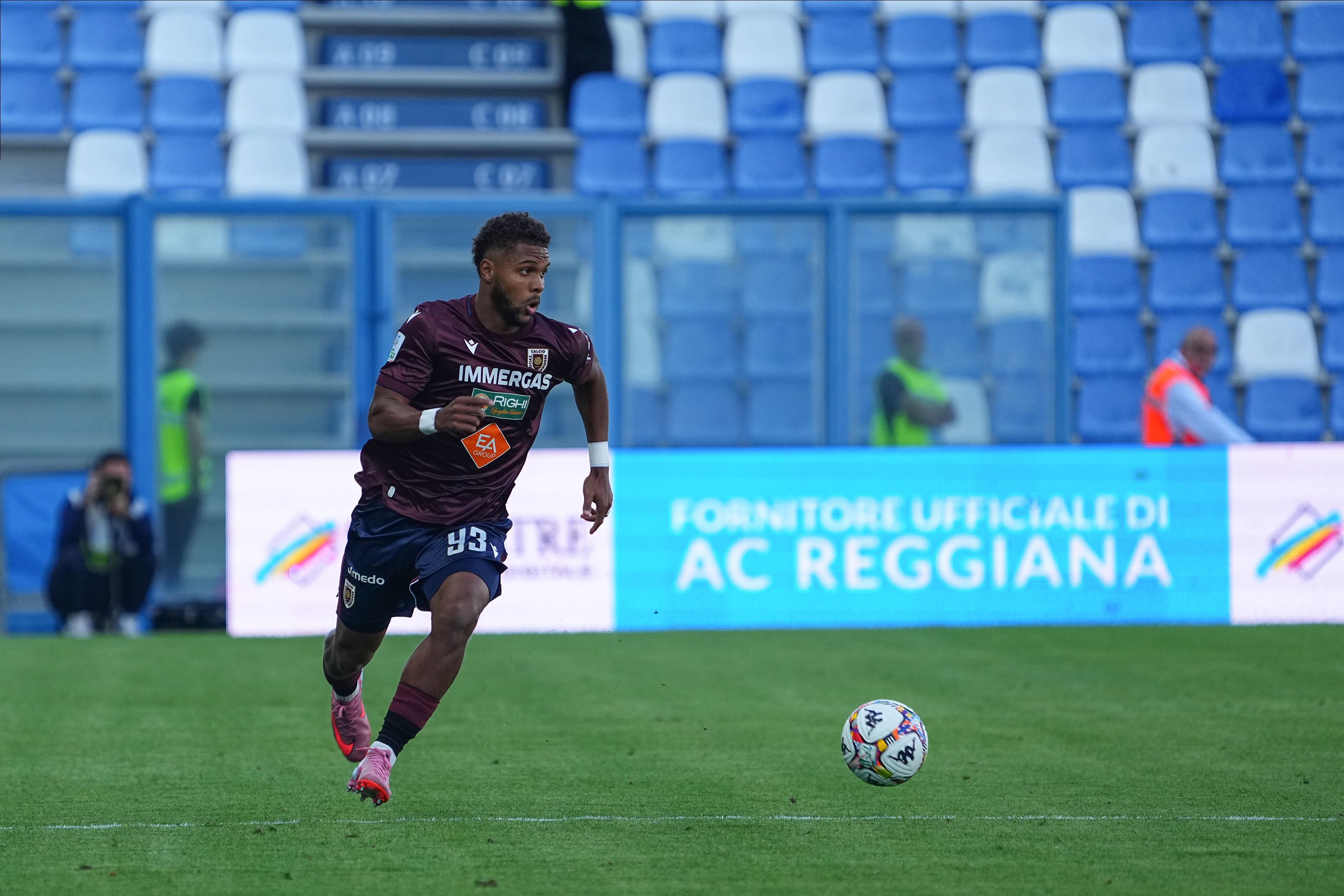 images-v3-blt4a62f719f3fdf45b-ALE04719