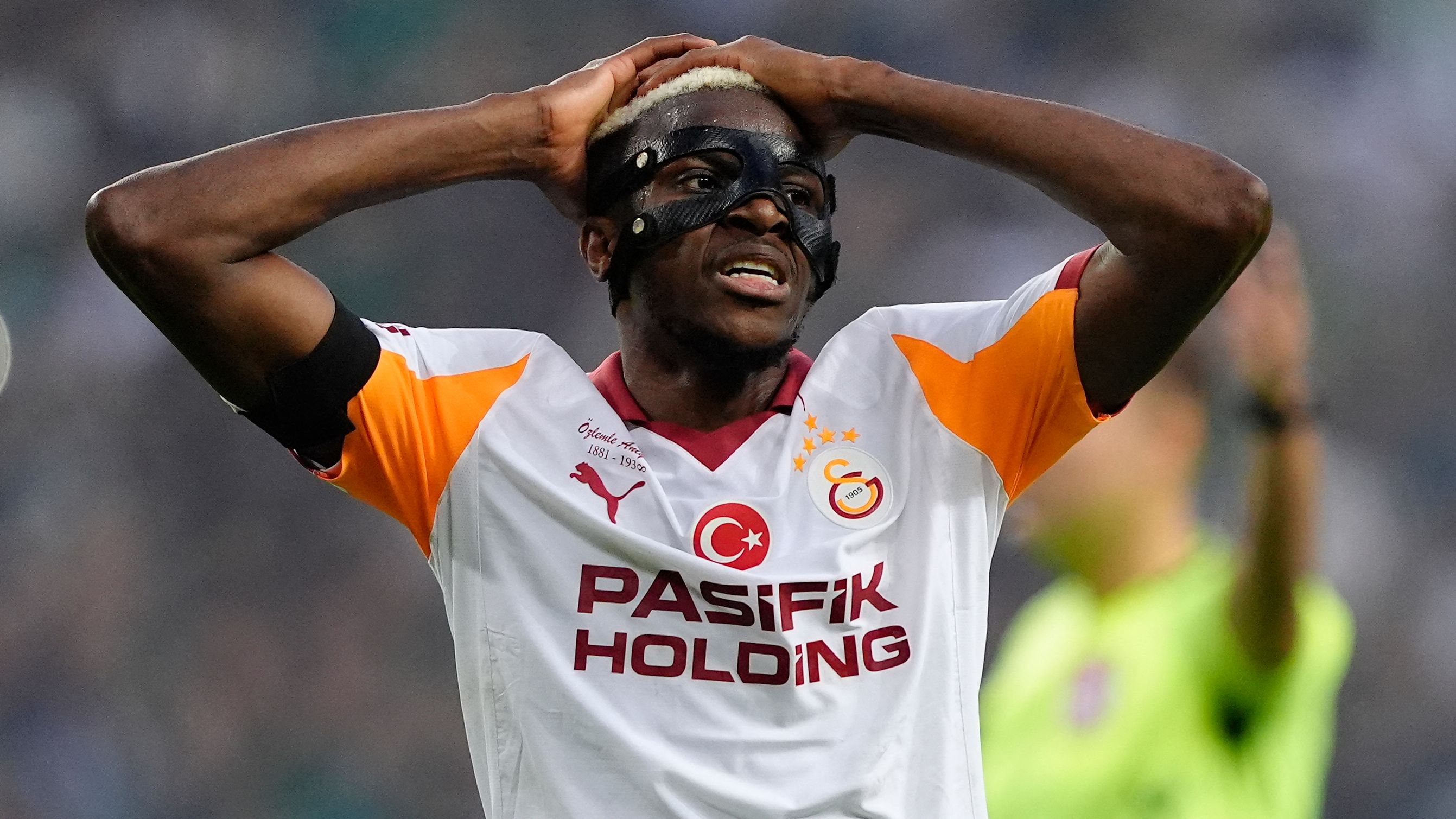 images-v3-getty-2245348028-crop-MM5DENRYGM5DCNJQHE5G433XMU5DGNZVHI4TS===-GettyImages-2245348028