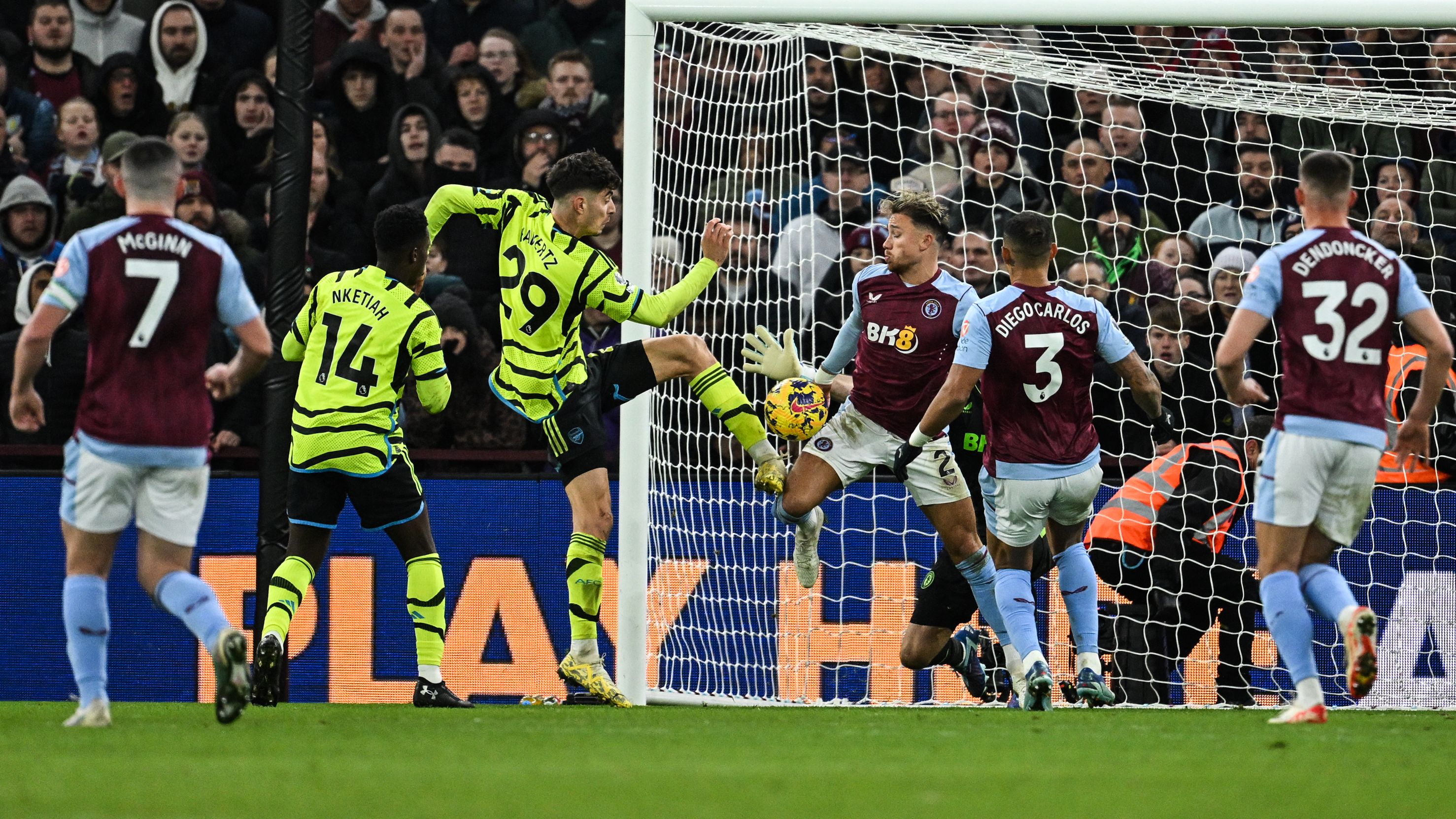 images-v3-getty-1836052642-crop-MM5DEOJVGU5DCNRWGI5G433XMU5DAORRGU2A====-GettyImages-1836052642