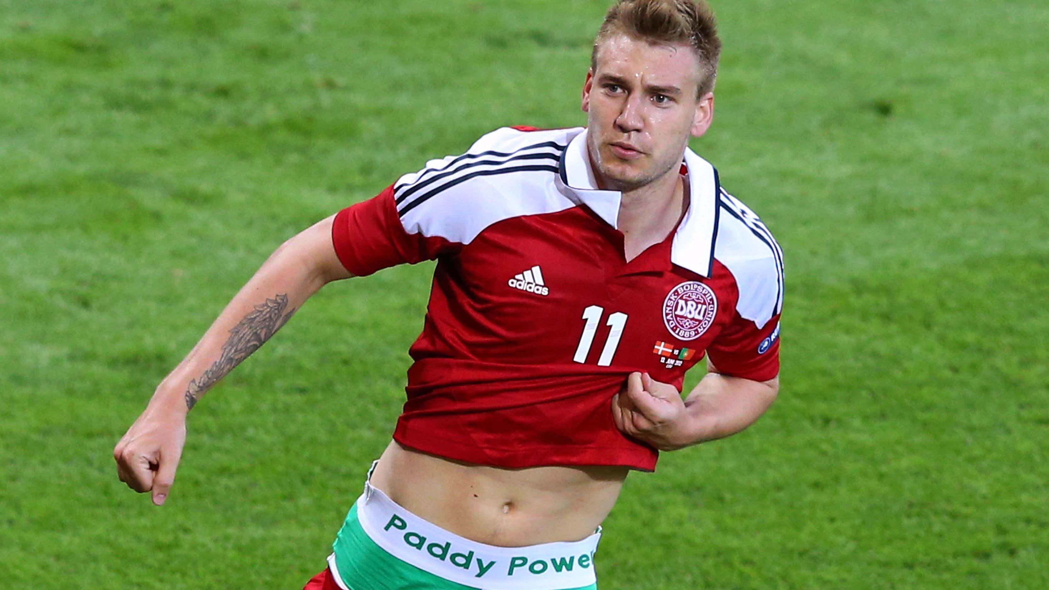 images-v3-getty-146299278-crop-MM5DGMZTGY5DCOBXG45G433XMU5DAORTHE2A====-GettyImages-146299278