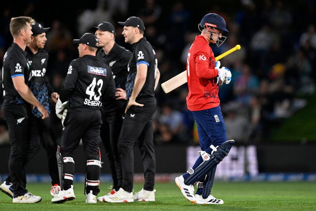 AP-2025-10-18-590c0583fdda4ce5a140af6810ff1c03