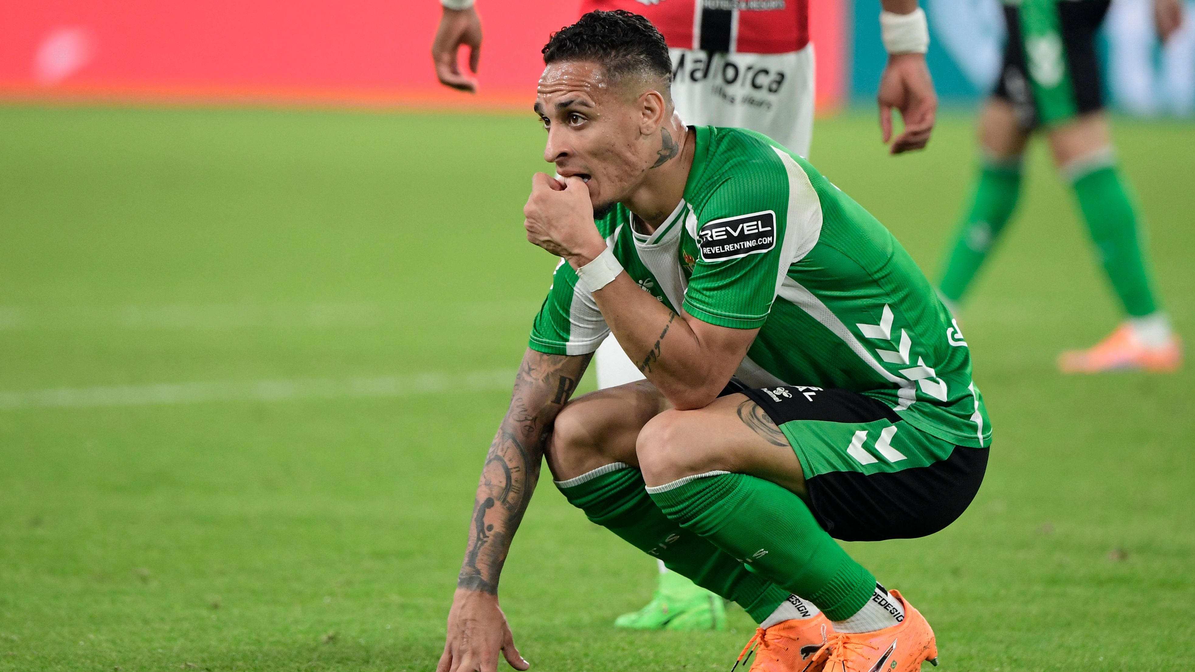 images-v3-getty-2244226929-crop-MM5DGOJTGI5DEMRRGI5G433XMU5DAORRGUYQ====-GettyImages-2244226929