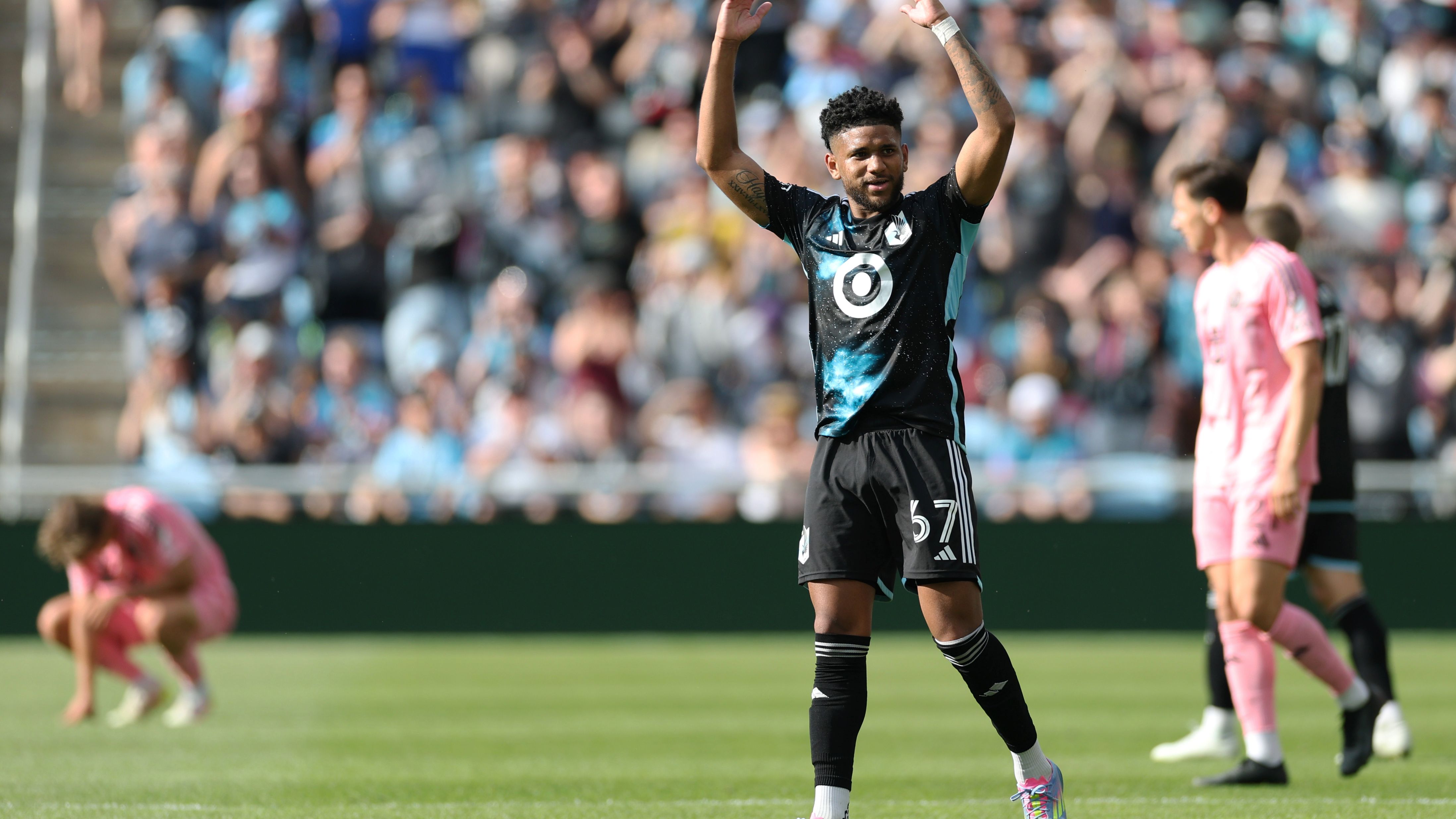 images-v3-getty-2214416911-crop-MM5DIMZZGM5DENBXGE5G433XMU5DAORSGI4Q====-GettyImages-2214416911