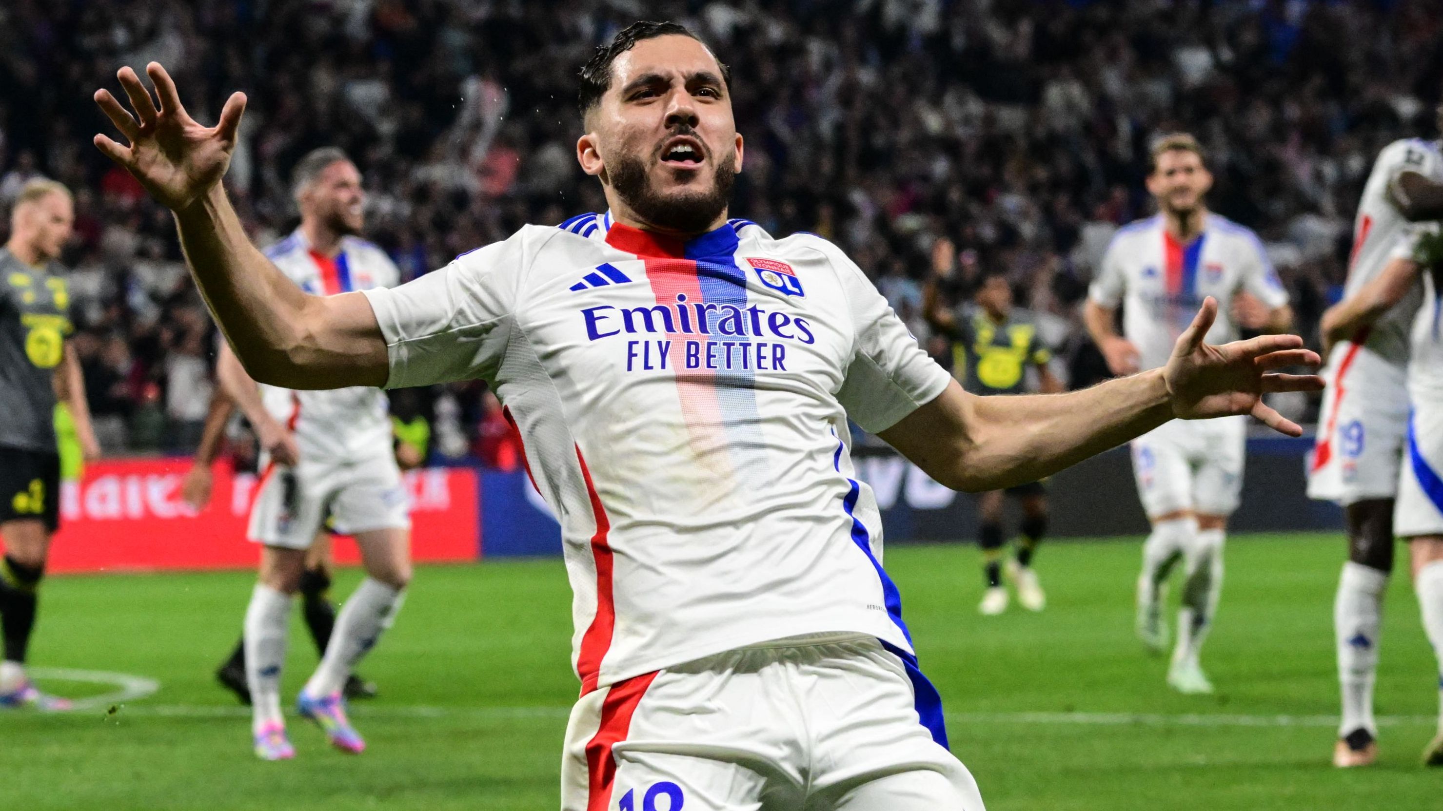 images-v3-getty-2208114893-crop-MM5DEOJVHE5DCNRWGQ5G433XMU5DCMBUG45DMMZV-GettyImages-2208114893