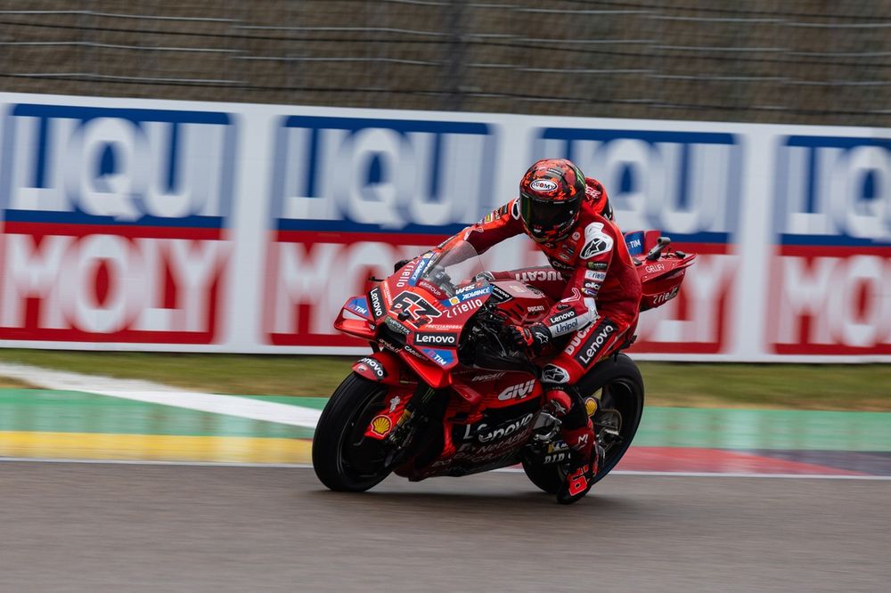 images-mgl-0RrQyZA0-s1000-francesco-bagnaia-ducati-team