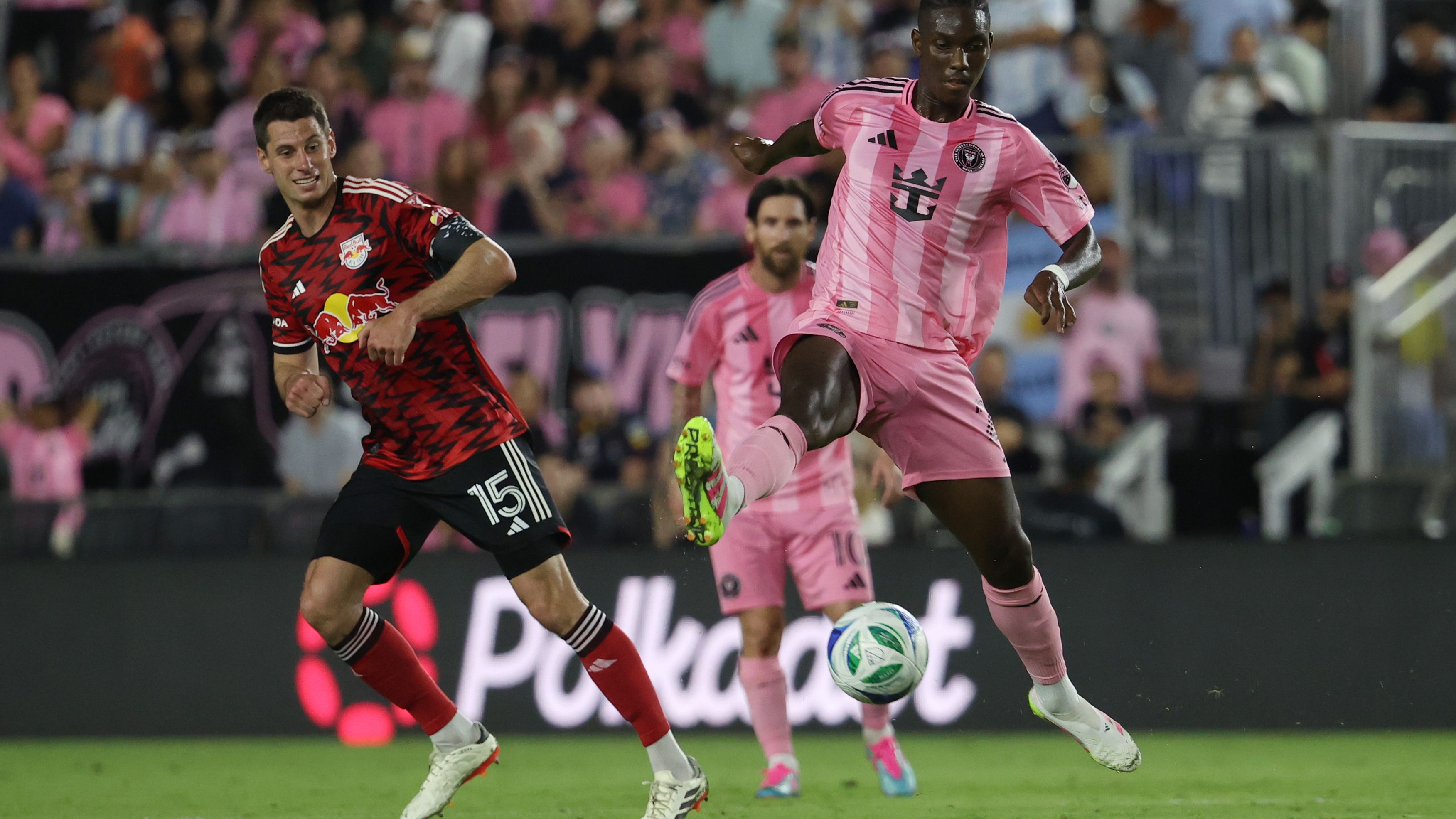 images-v3-getty-2213272138-crop-MM5DGNJQGQ5DCOJXGE5G433XMU5DAORRHAZQ====-GettyImages-2213272138