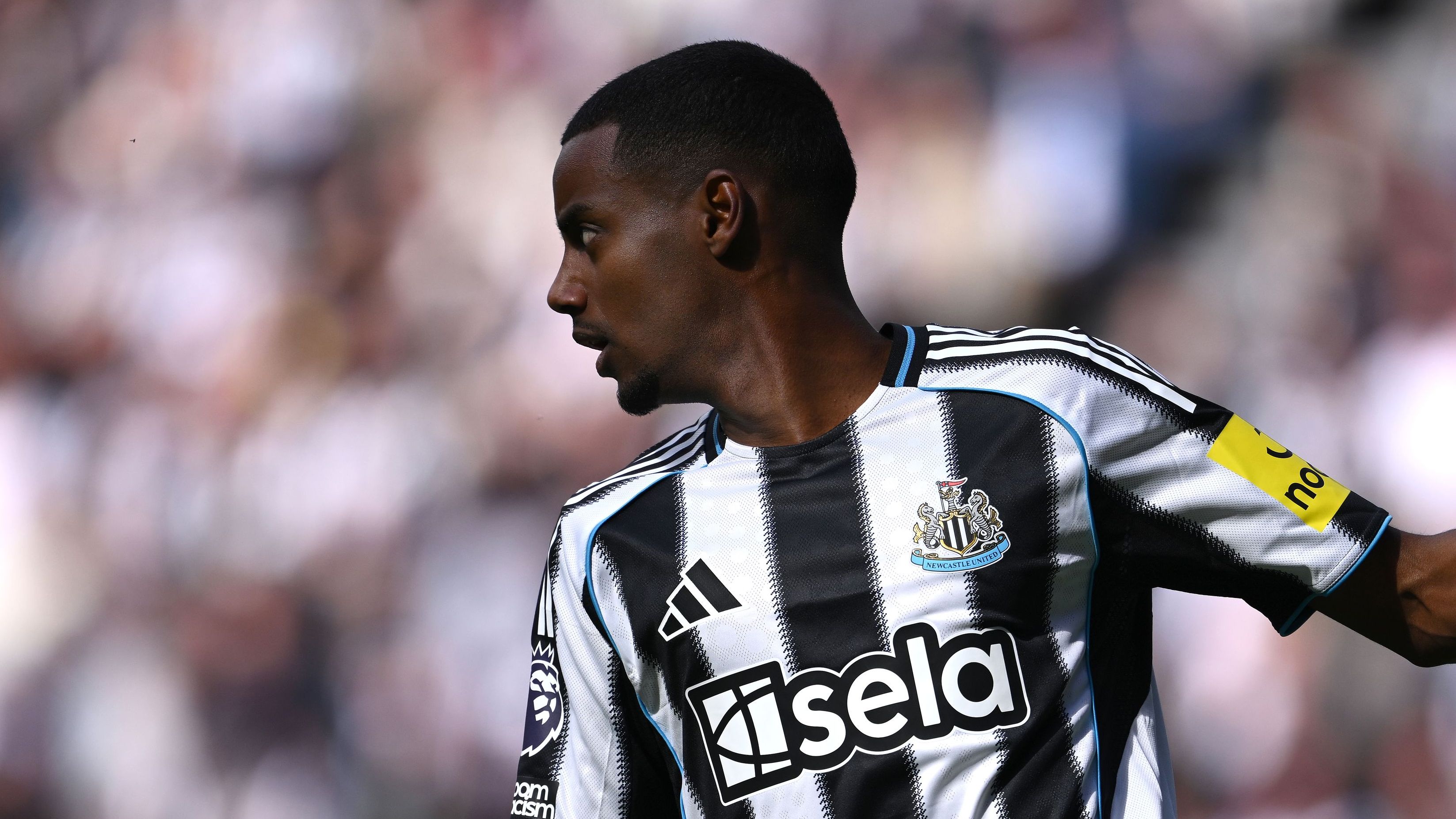 images-v3-getty-2217087320-crop-MM5DGMRZGQ5DCOBVGM5G433XMU5DIMJYHI3TC===-GettyImages-2217087320