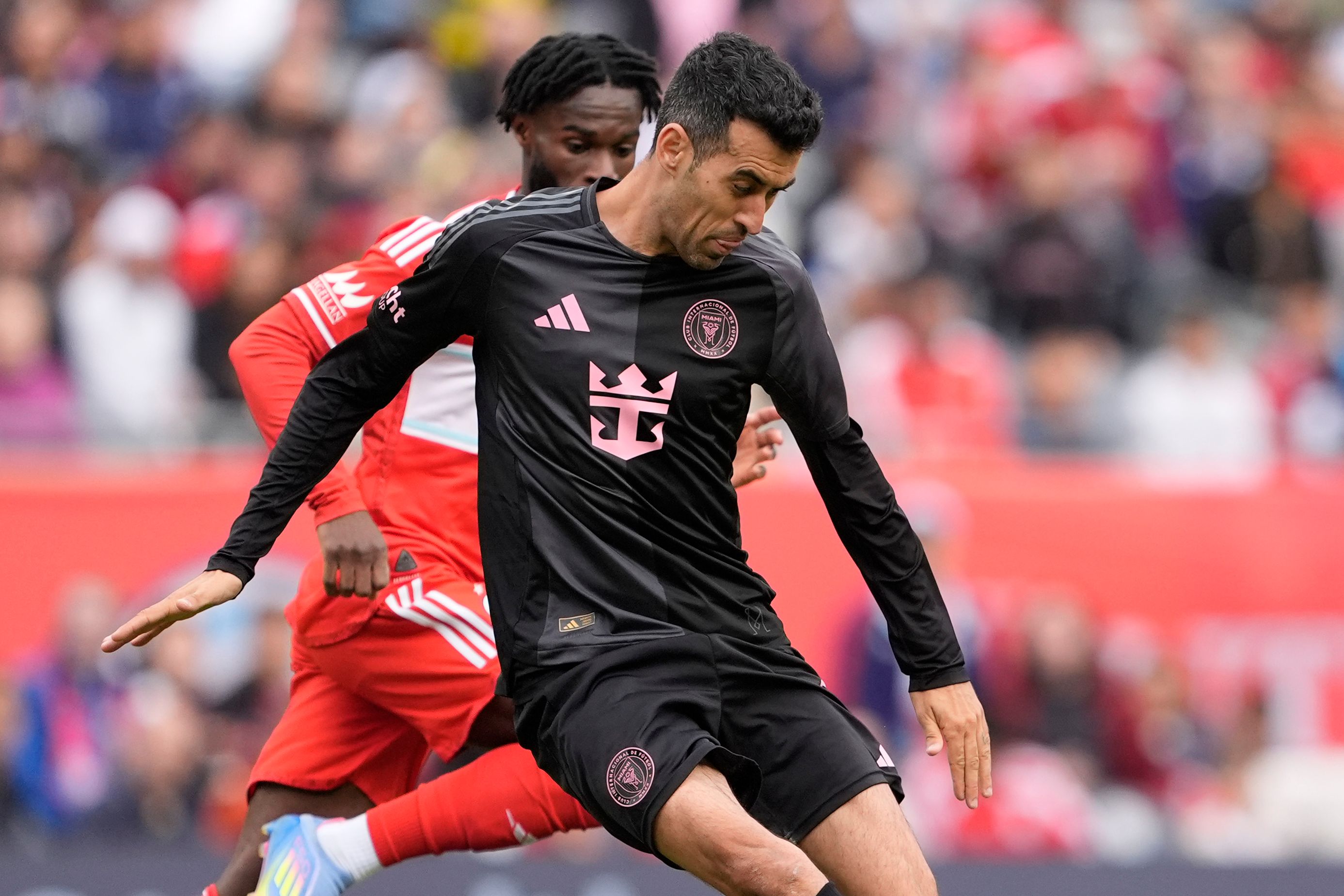 images-v3-getty-2210119083-crop-MM5DENZXGM5DCOBUHE5G433XMU5DMMJQHI4TI===-GettyImages-2210119083