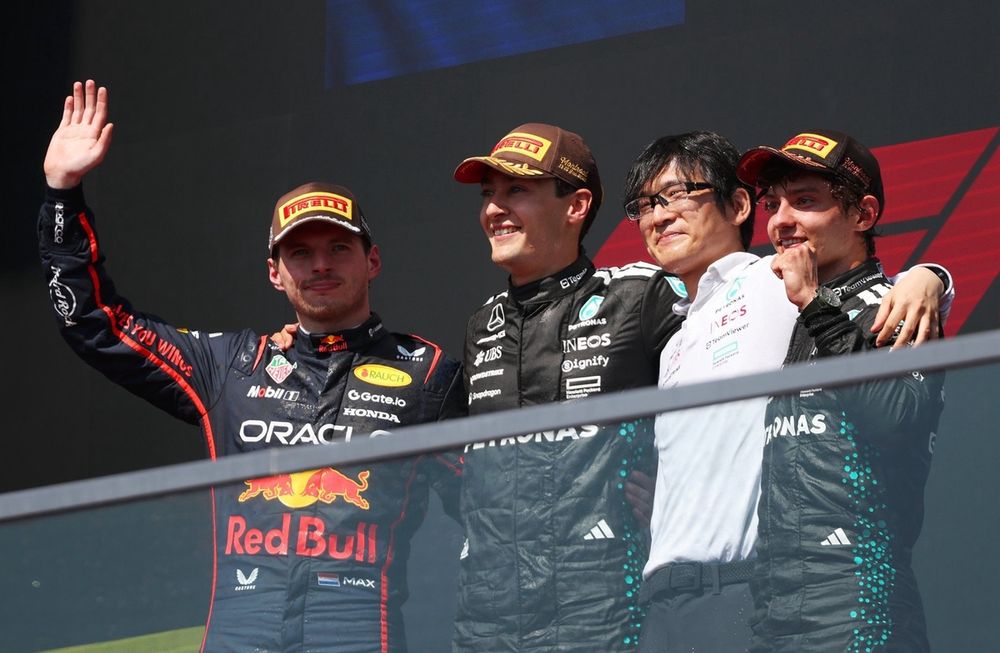 images-mgl-6n9ZGEmY-s1000-max-verstappen-red-bull-racing