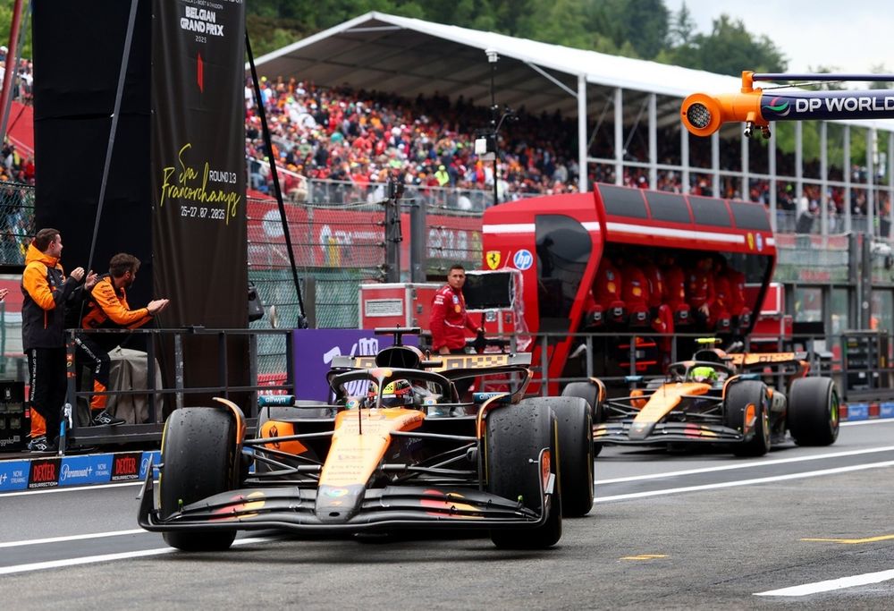 images-mgl-YKE79Qw0-s1000-lando-norris-mclaren-oscar-pia