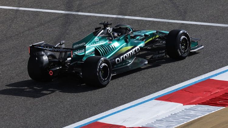 images-mgl-6Al7B5DY-s1000-lance-stroll-aston-martin-raci