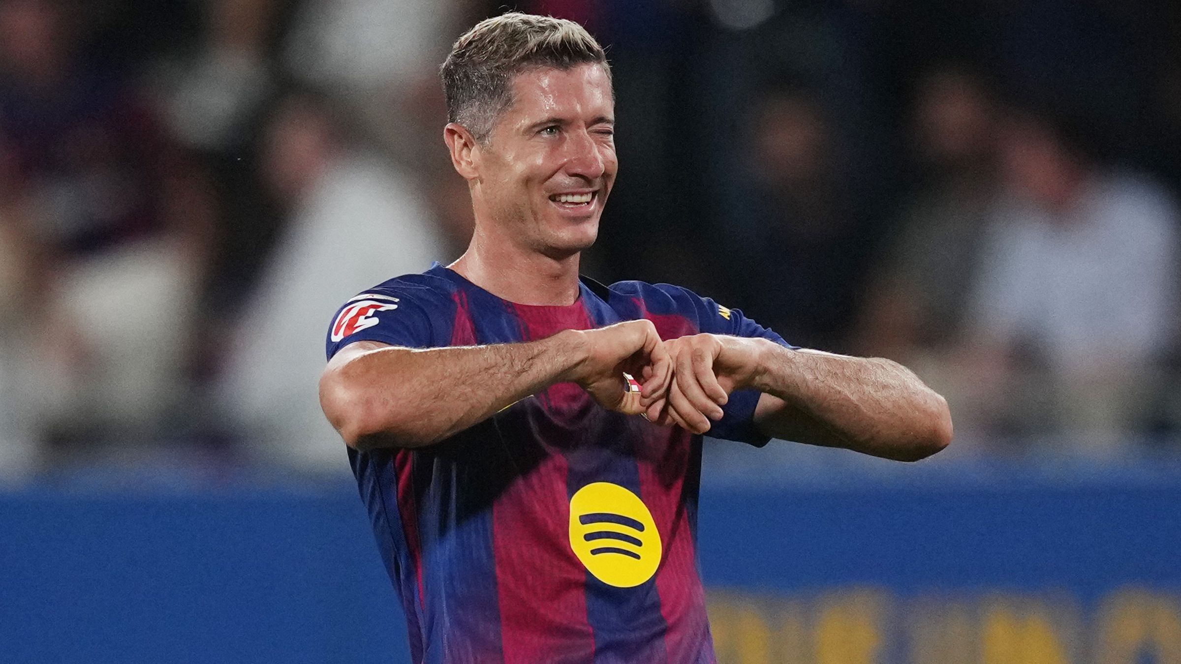 images-v3-getty-2235437637-crop-MM5DENBQGA5DCMZVGA5G433XMU5DEMJTHIYTCMQ=-GettyImages-2235437637