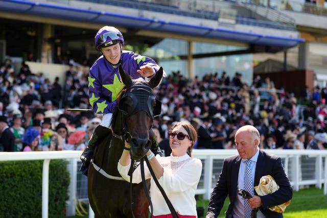 v2-image-production-4a29e46b7b00b01b1ee37023369eecd8Y29udGVudHNlYXJjaGFwaSwxNzU3NzYxODUz-2.80704128