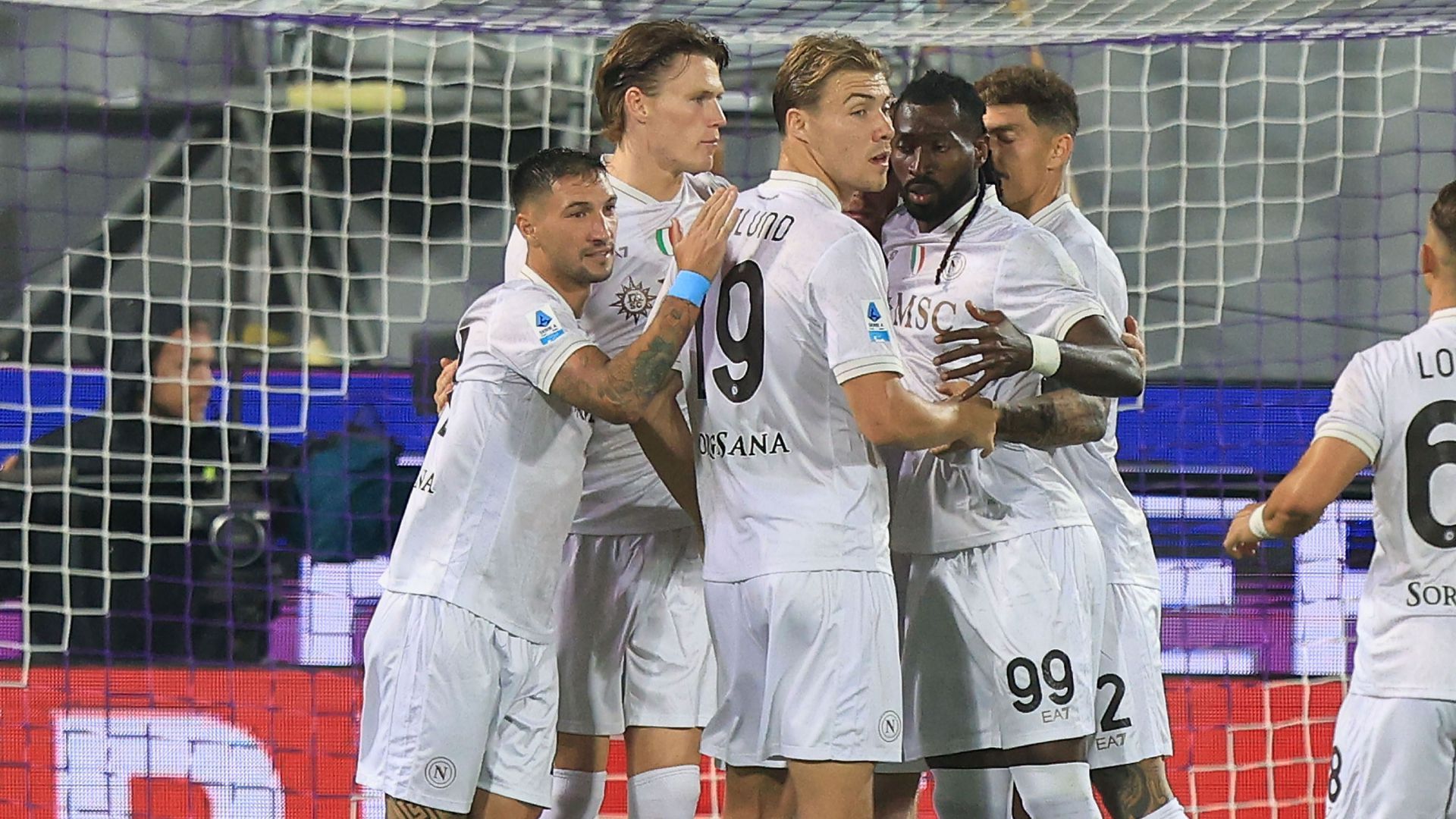 images-v3-blt3e8d9e92402a334a-hoj