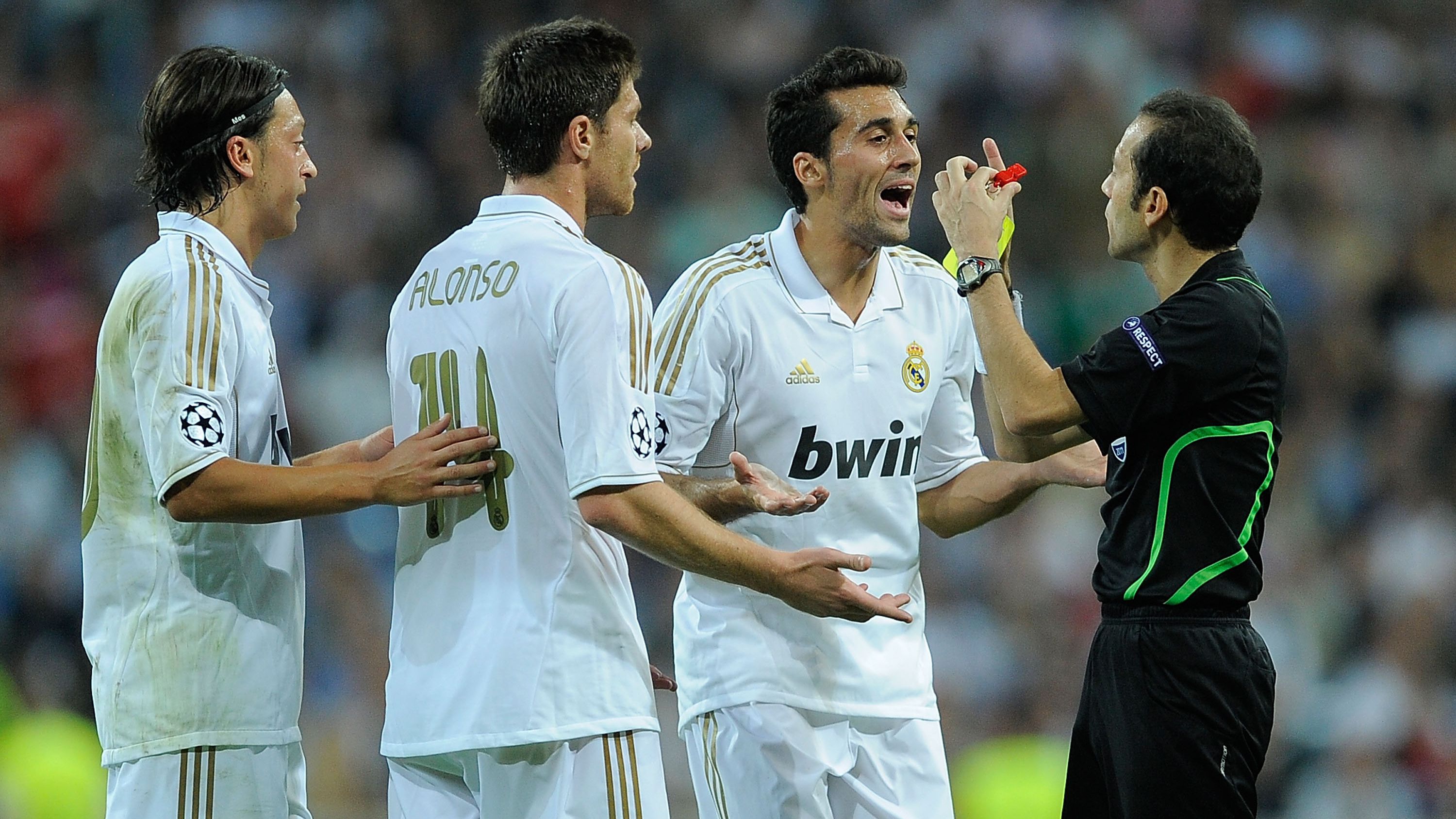 images-v3-getty-129567233-crop-MM5DGMBQGA5DCNRYHA5G433XMU5DAORRHAZA====-GettyImages-129567233