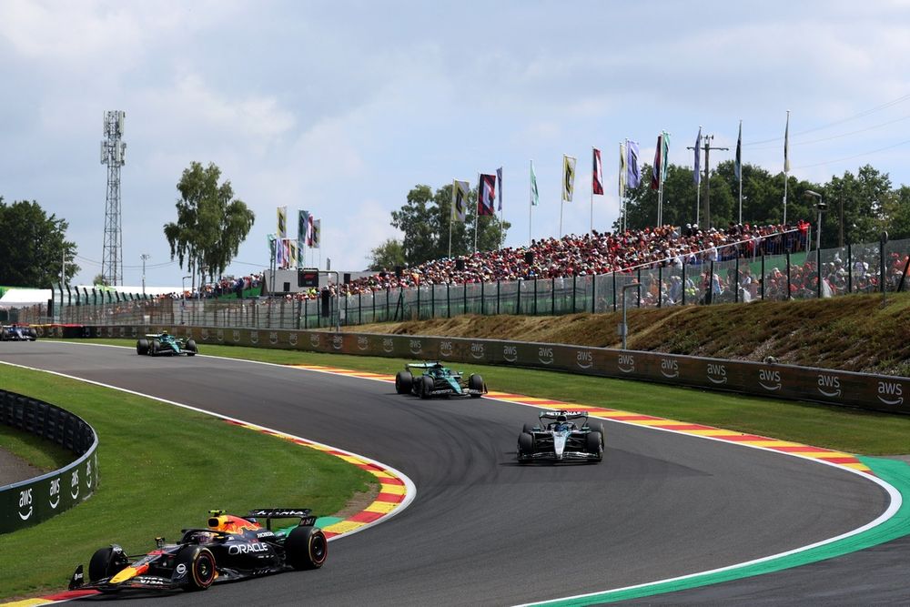 images-mgl-0qX5Jdg6-s1000-george-russell-mercedes-lance-