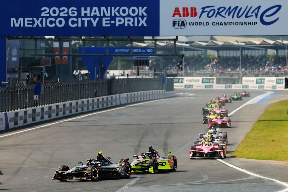 images-mgl-2eZgVL9Y-s1000-maximilian-gunther-ds-penske-d