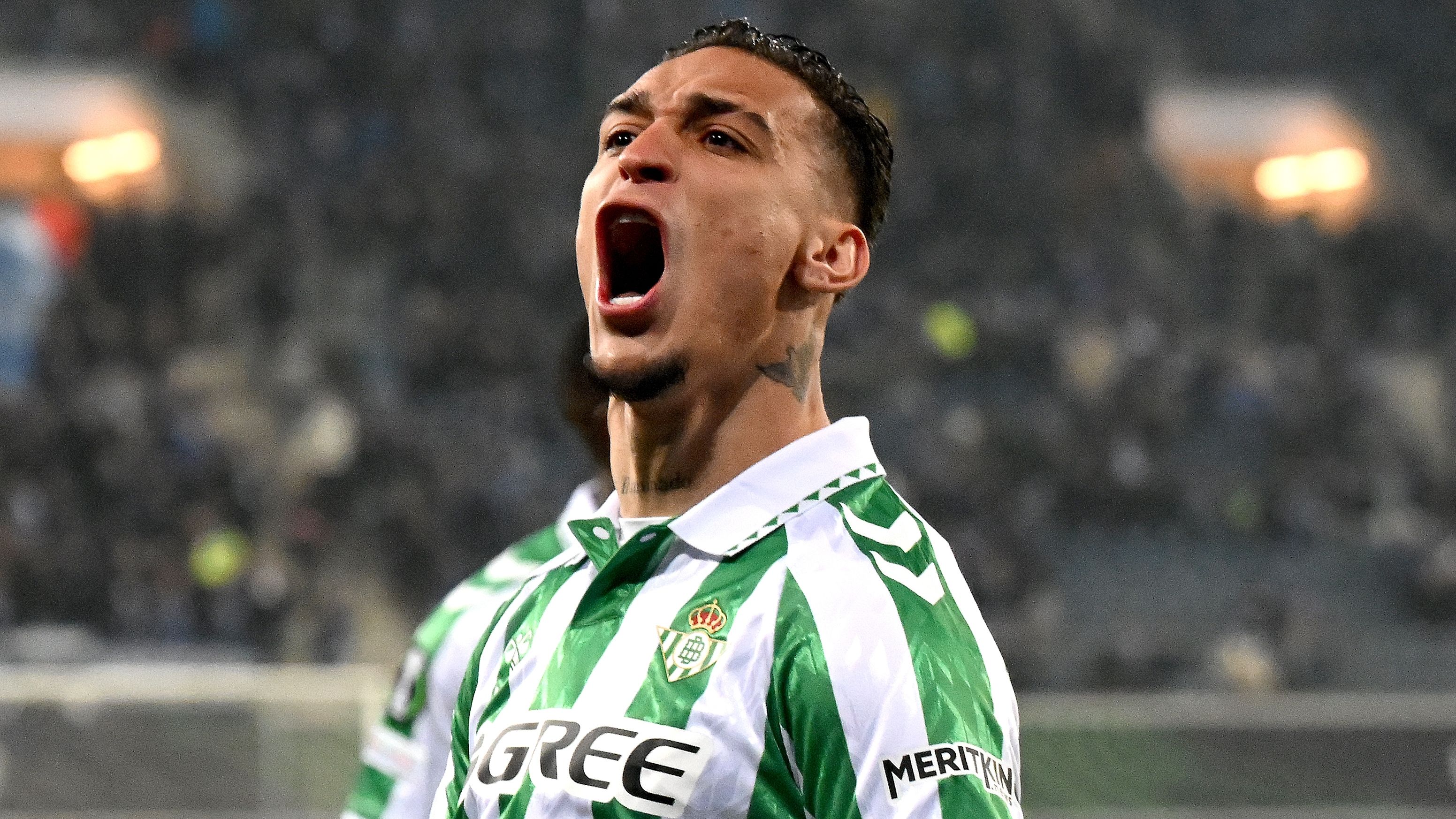 images-v3-blt9ba5703972424f06-crop-MM5DGMJQGM5DCNZUGY5G433XMU5DMMZSHIZTOMI=-GettyImages-2198731257