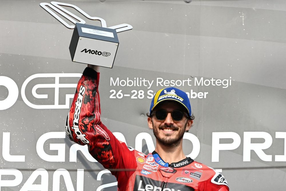 images-mgl-2wBN7lK0-s1000-francesco-bagnaia-ducati-team-
