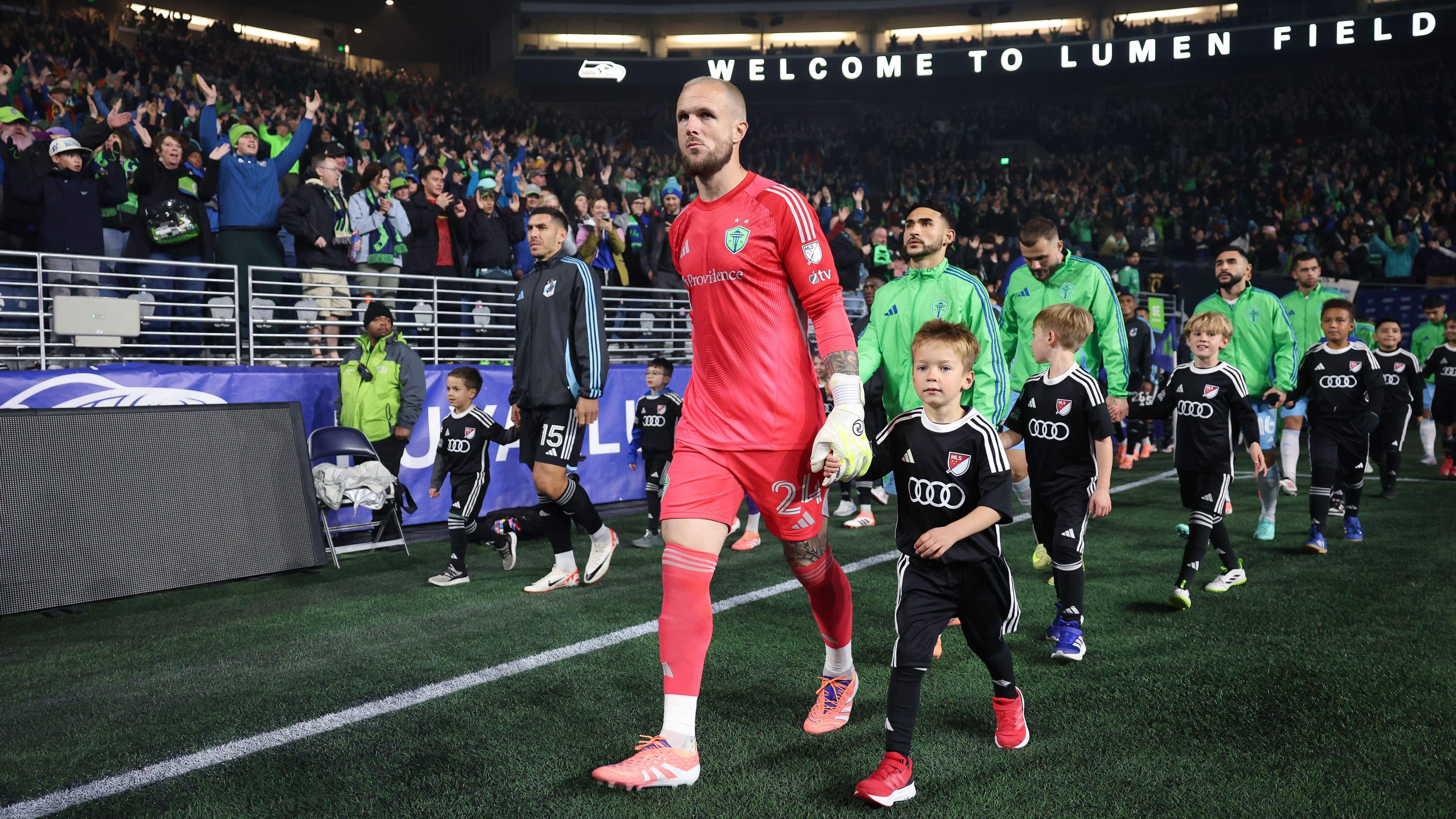 images-v3-getty-2244903258-crop-MM5DKMBQGQ5DEOBRGU5G433XMU5DAORSGYYQ====-GettyImages-2244903258