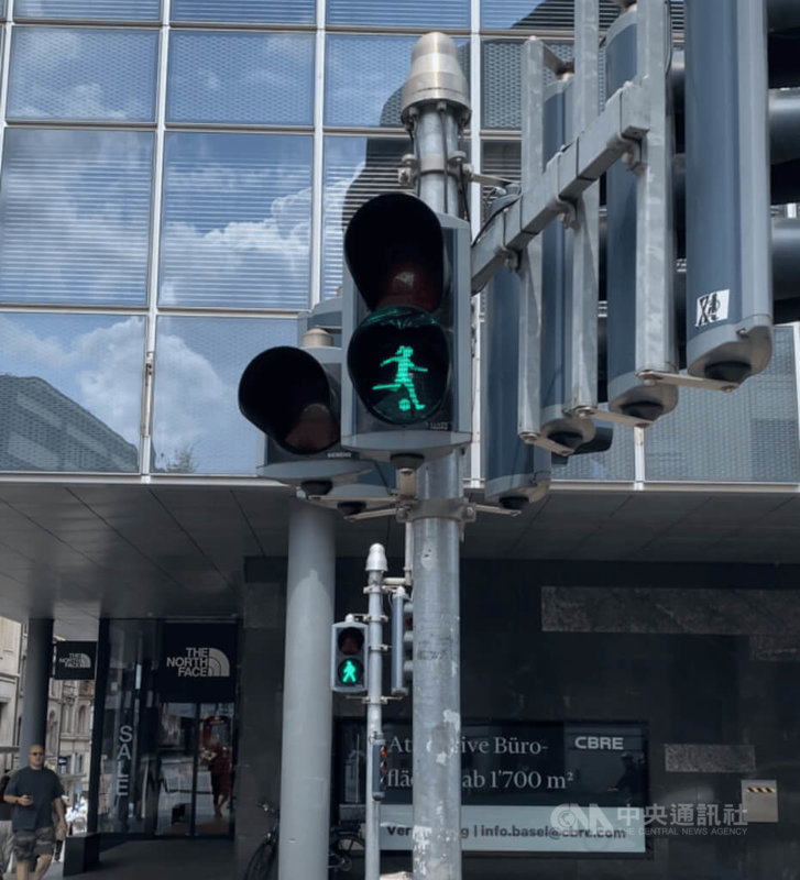 www-WebPhotos-800-20250728-931x1024_wmky_0_C20250728000054