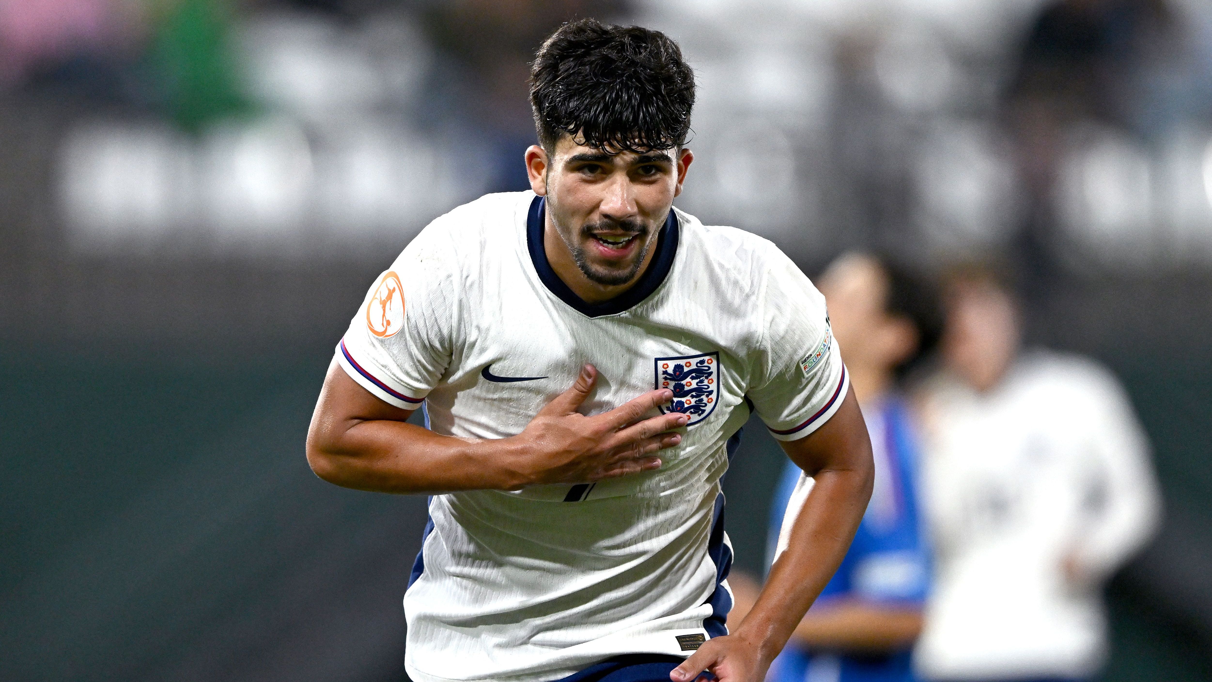 images-v3-blt2fa15bf891c4c382-crop-MM5DKMBQGQ5DEOBRGU5G433XMU5DAORRGIYQ====-GettyImages-2216733115