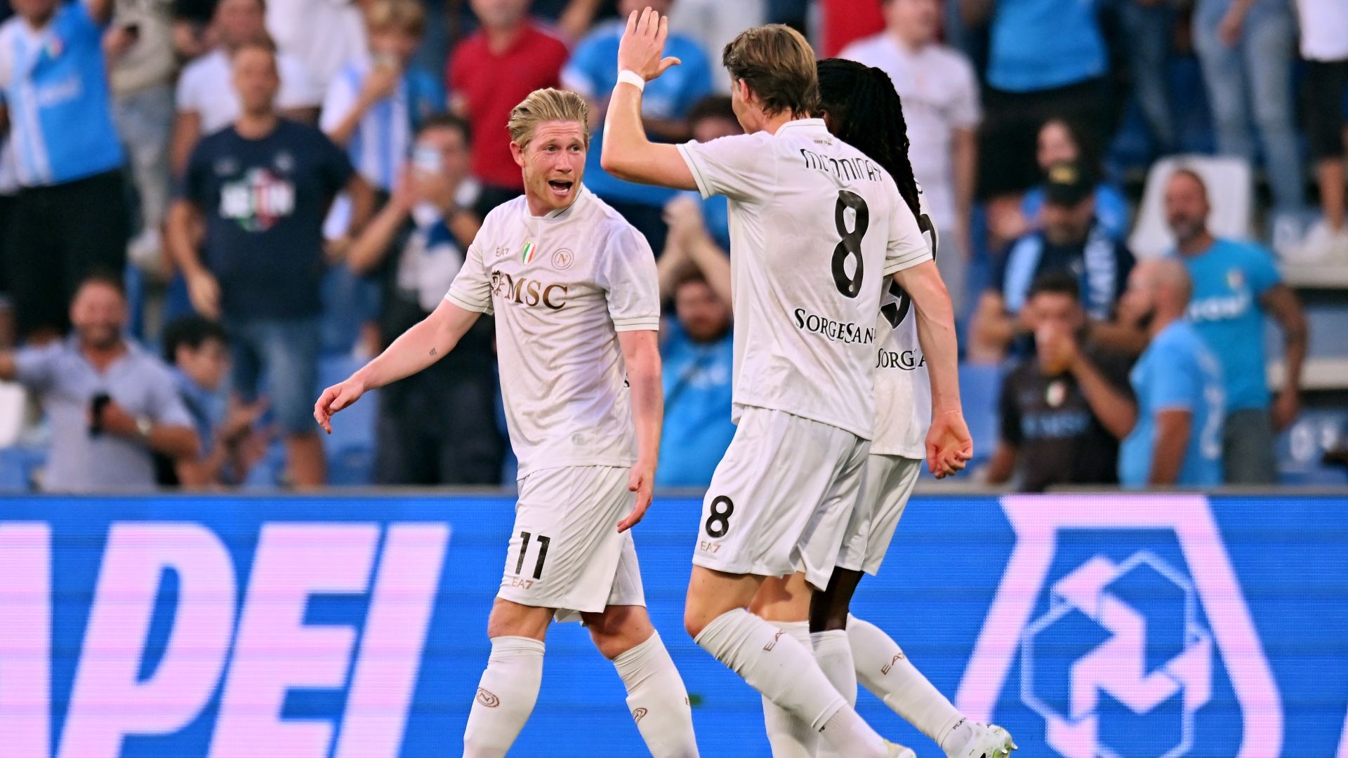 images-v3-blt0786c88389c96d51-de%20bruyne%20mctominay