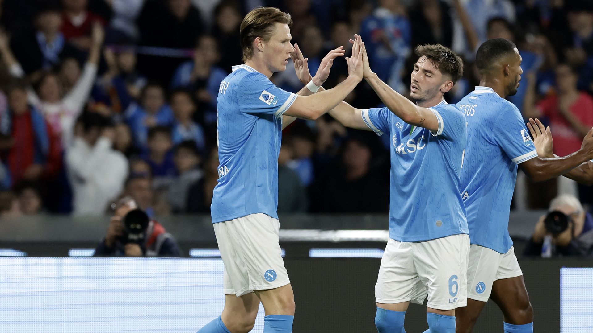 images-v3-blt6e8f1bab70209ca8-GettyImages-2243248861(1)