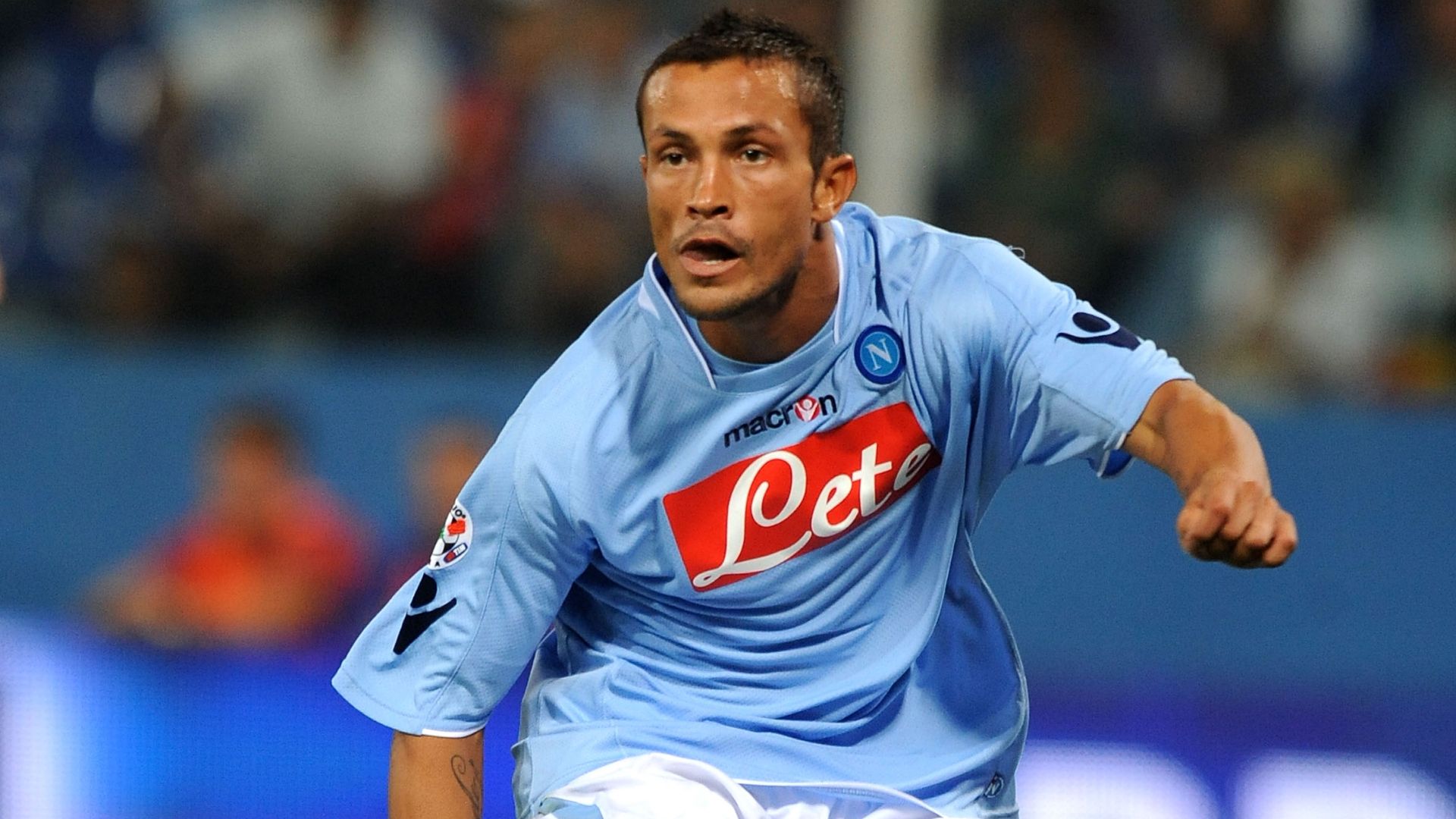 images-v3-bltb5295c7bb2c1e2d9-GettyImages-90785795(1)