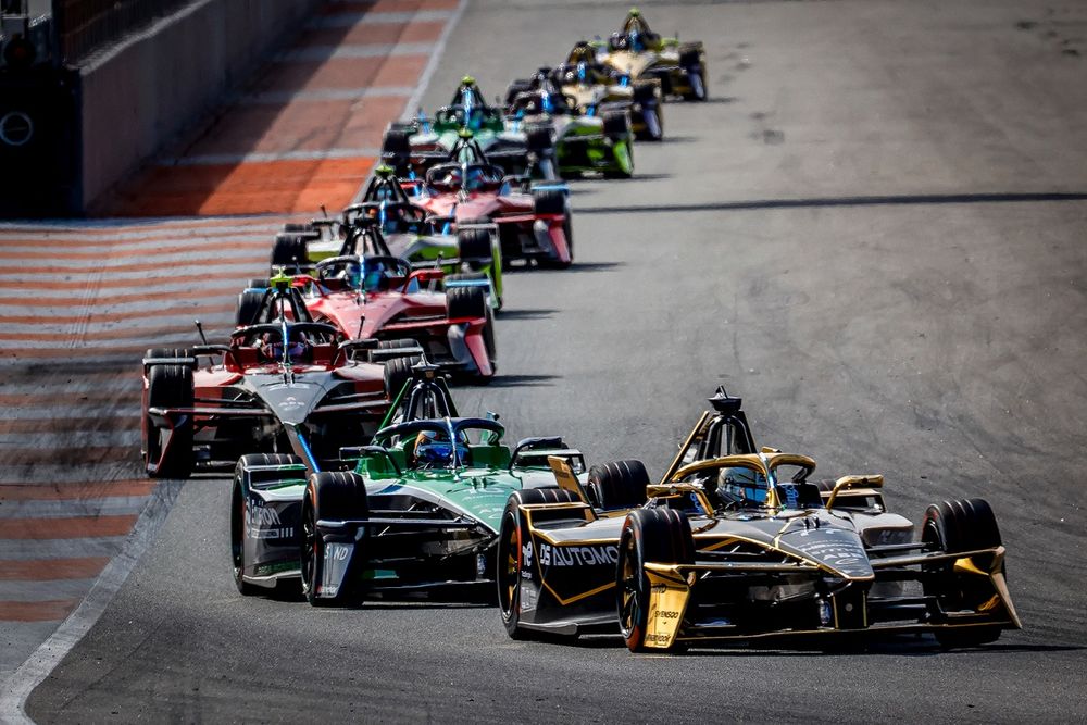 images-mgl-2eZggKpY-s1000-taylor-barnard-ds-penske