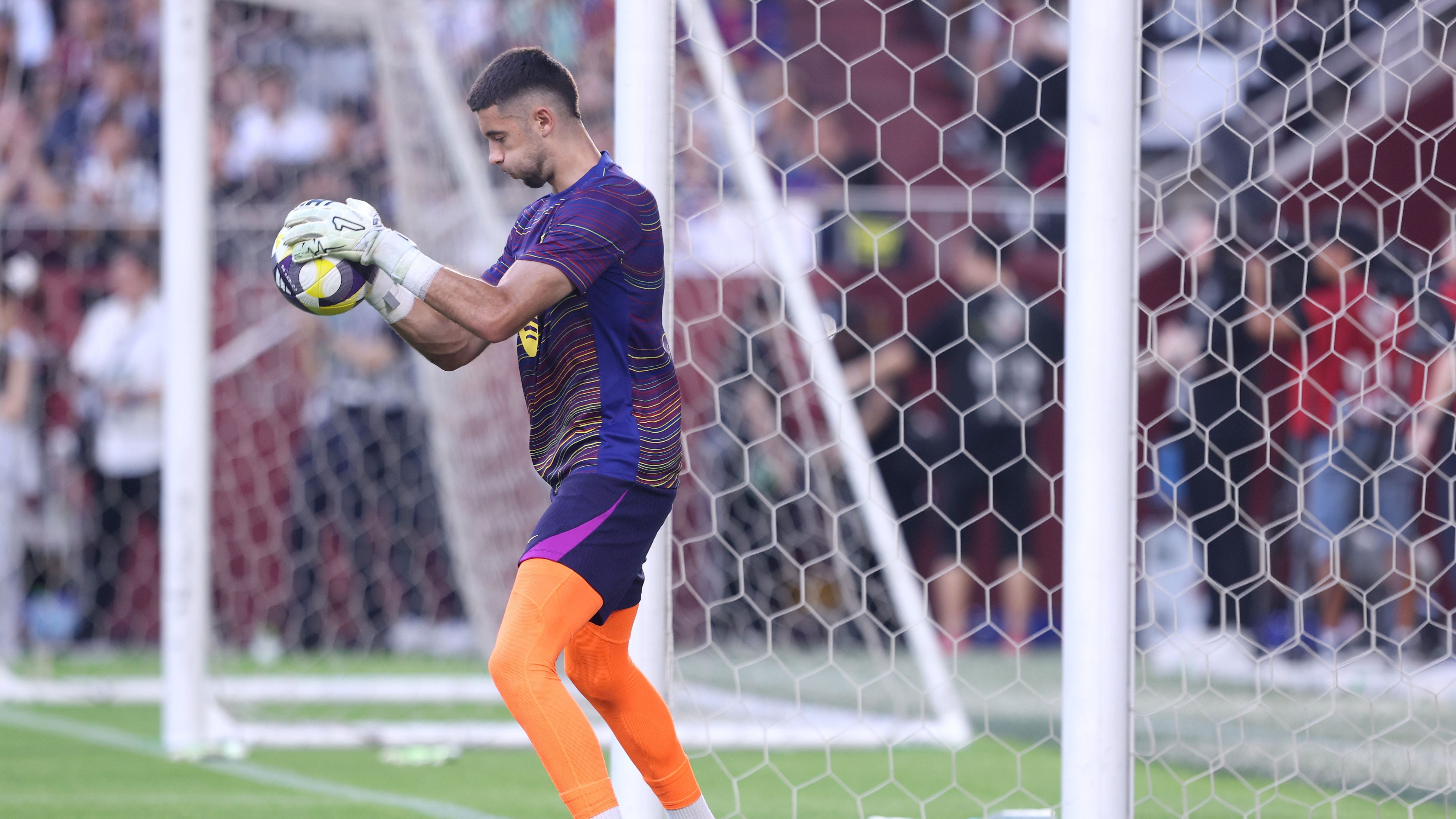 images-v3-getty-2227245914-crop-MM5DKMBQGQ5DEOBRGU5G433XMU5DAORU-GettyImages-2227245914