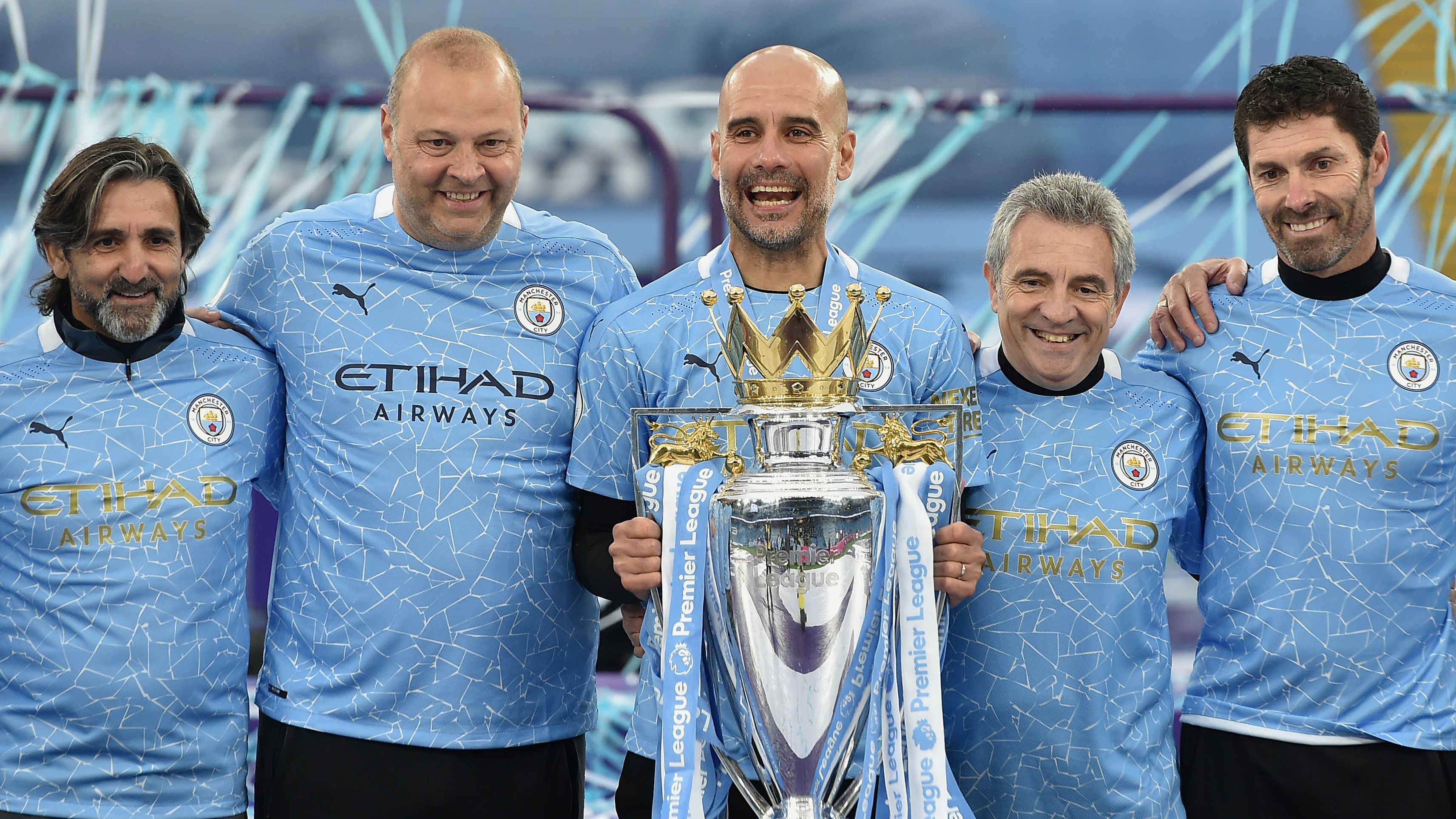 images-v3-getty-1319658029-crop-MM5DGNBSGU5DCOJSG45G433XMU5DAORRGYYQ====-GettyImages-1319658029