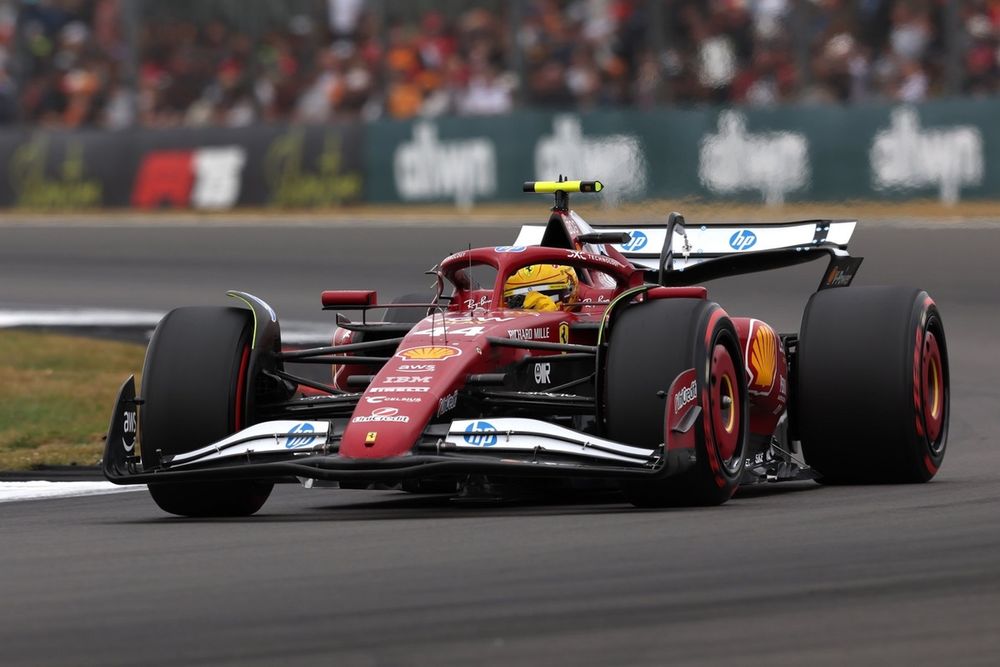 images-mgl-2y3eRRv6-s1000-lewis-hamilton-ferrari