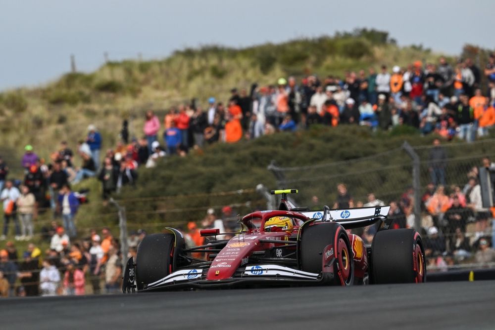 images-mgl-0L1Nq7V2-s1000-lewis-hamilton-ferrari