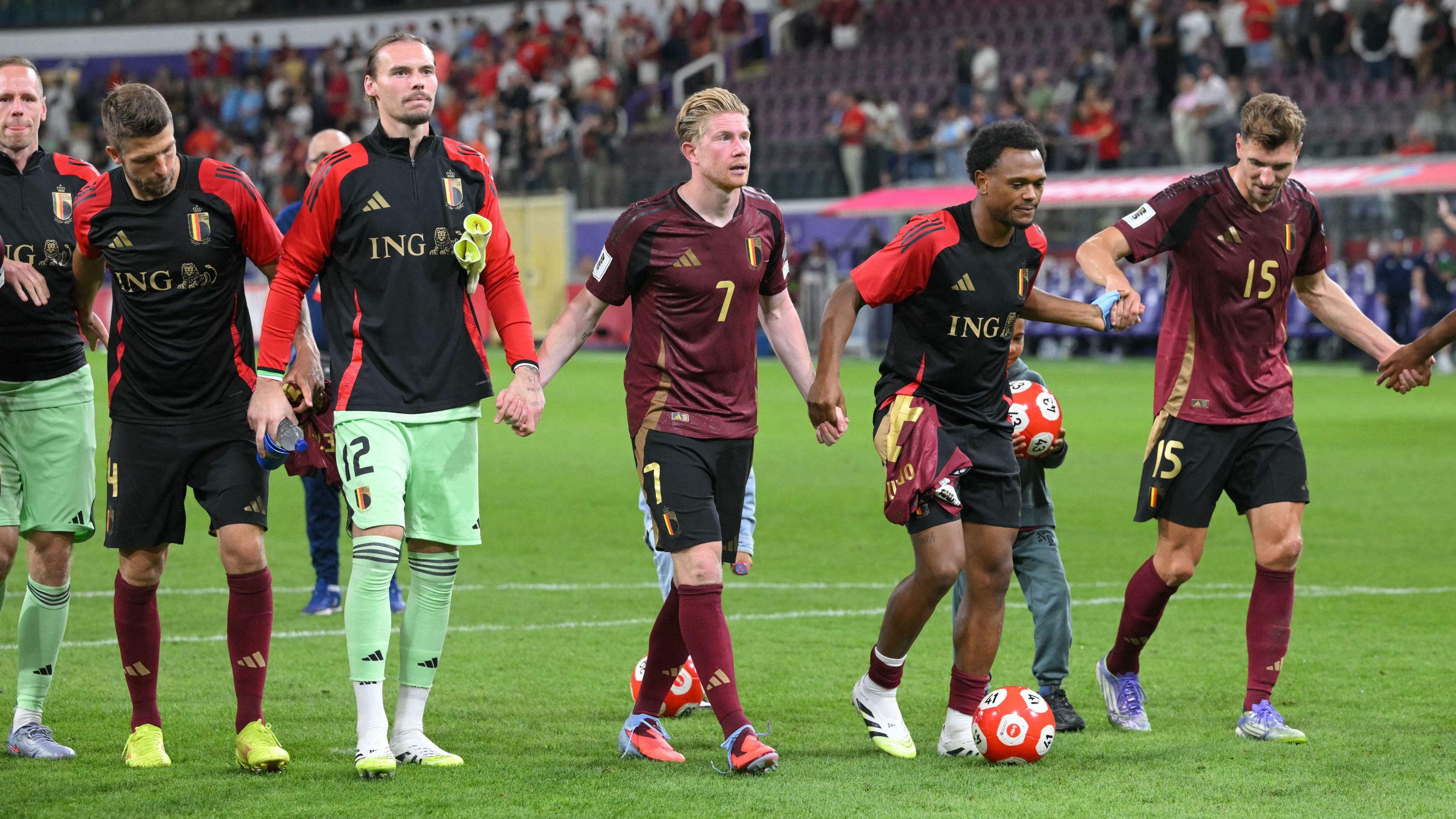 images-v3-getty-2233638977-crop-MM5DIMBQGM5DEMRVGI5G433XMU5DGNRWHI3TQOI=-GettyImages-2233638977