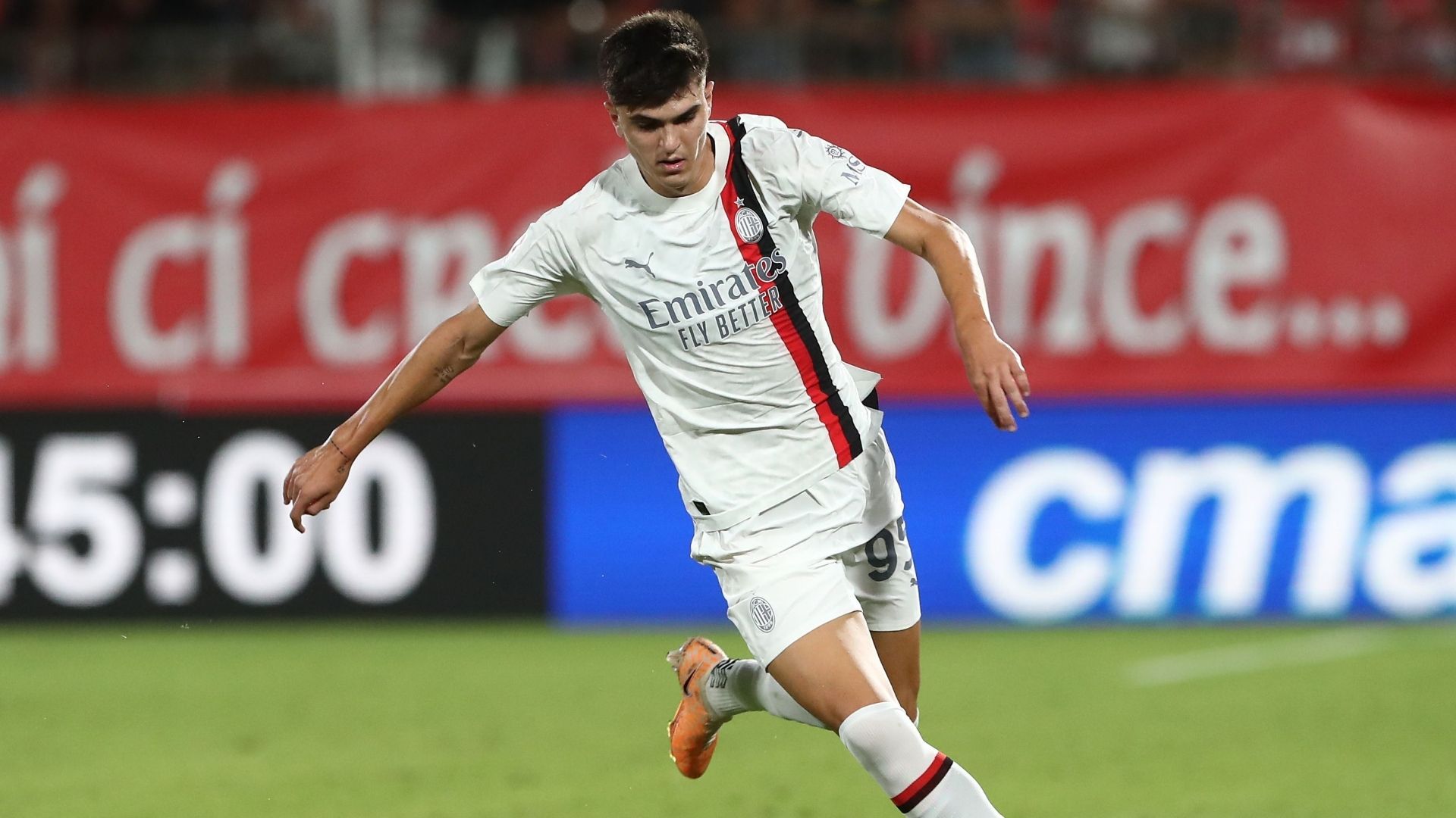 images-v3-bltd441c7573509de21-GettyImages-1604779478_(1)