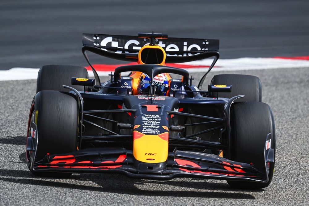 images-mgl-6l9L8nm0-s1000-max-verstappen-red-bull-racing