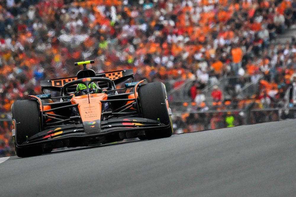 images-mgl-0RrQzoO0-s1000-lando-norris-mclaren