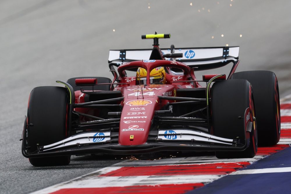 images-mgl-2jX4NvM6-s1000-lewis-hamilton-ferrari