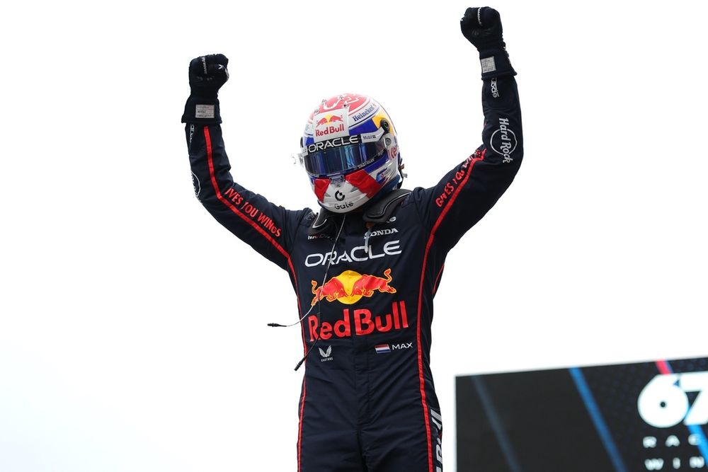 images-mgl-2eAKLz32-s1000-max-verstappen-red-bull-racing
