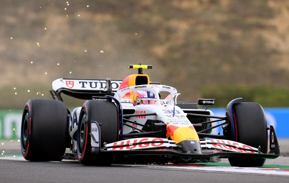 images-mgl-YW78kaeY-s1000-liam-lawson-racing-bulls-team